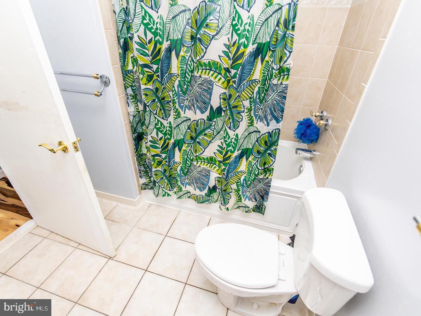 SOMERSET AT BELAIR - Residential