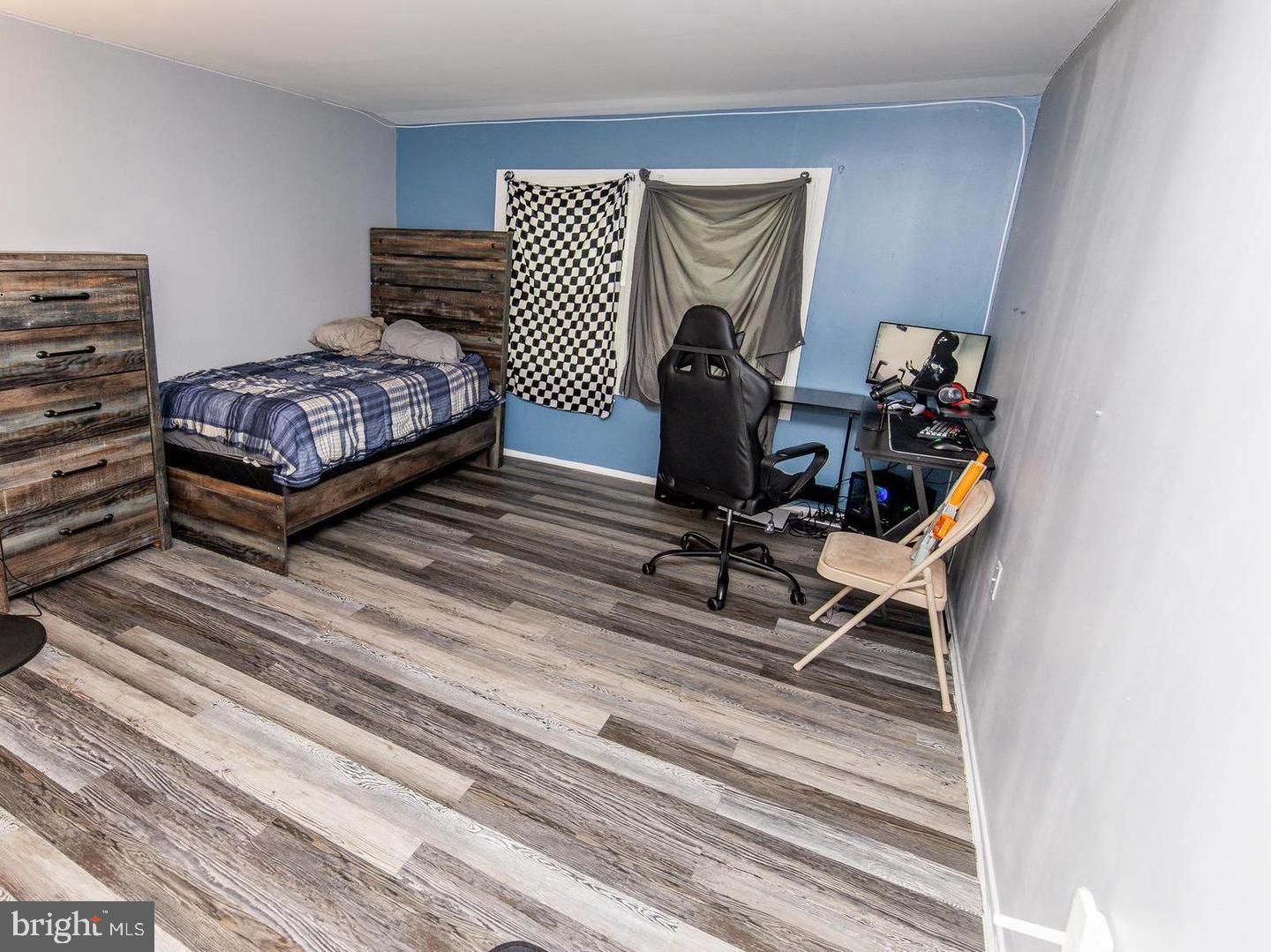 SOMERSET AT BELAIR - Residential