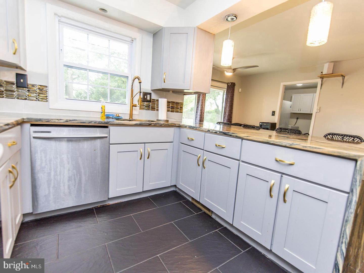 SOMERSET AT BELAIR - Residential