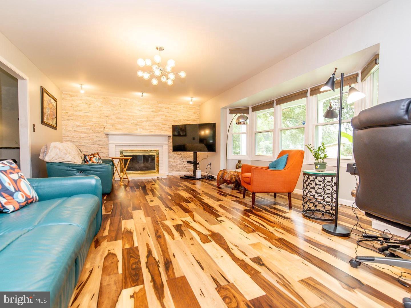 SOMERSET AT BELAIR - Residential