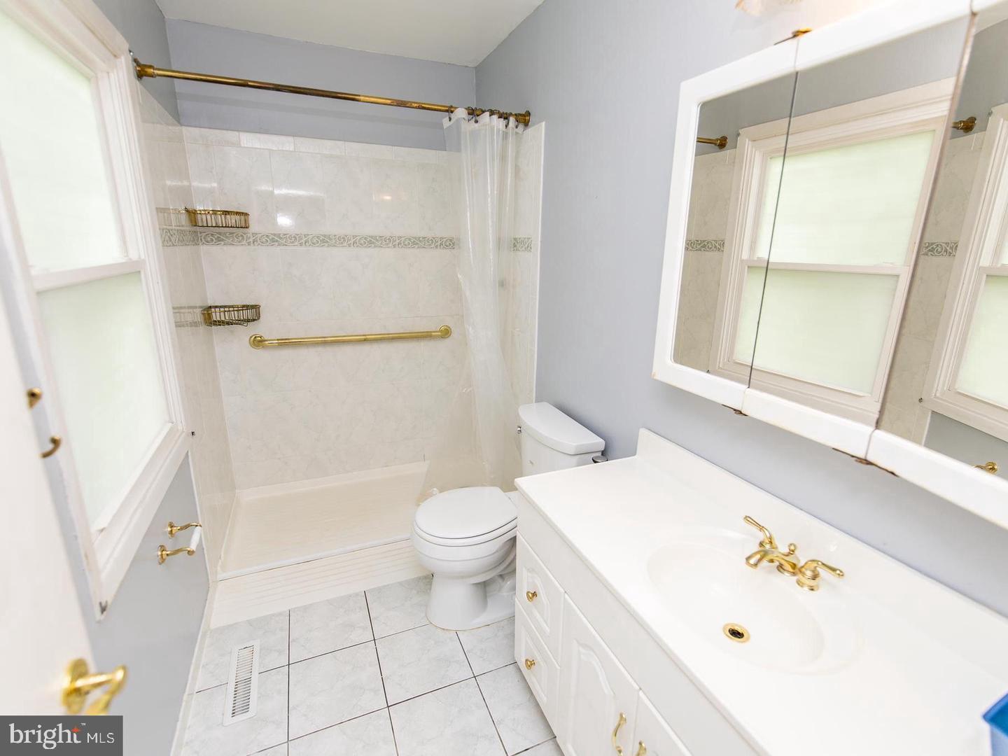 SOMERSET AT BELAIR - Residential