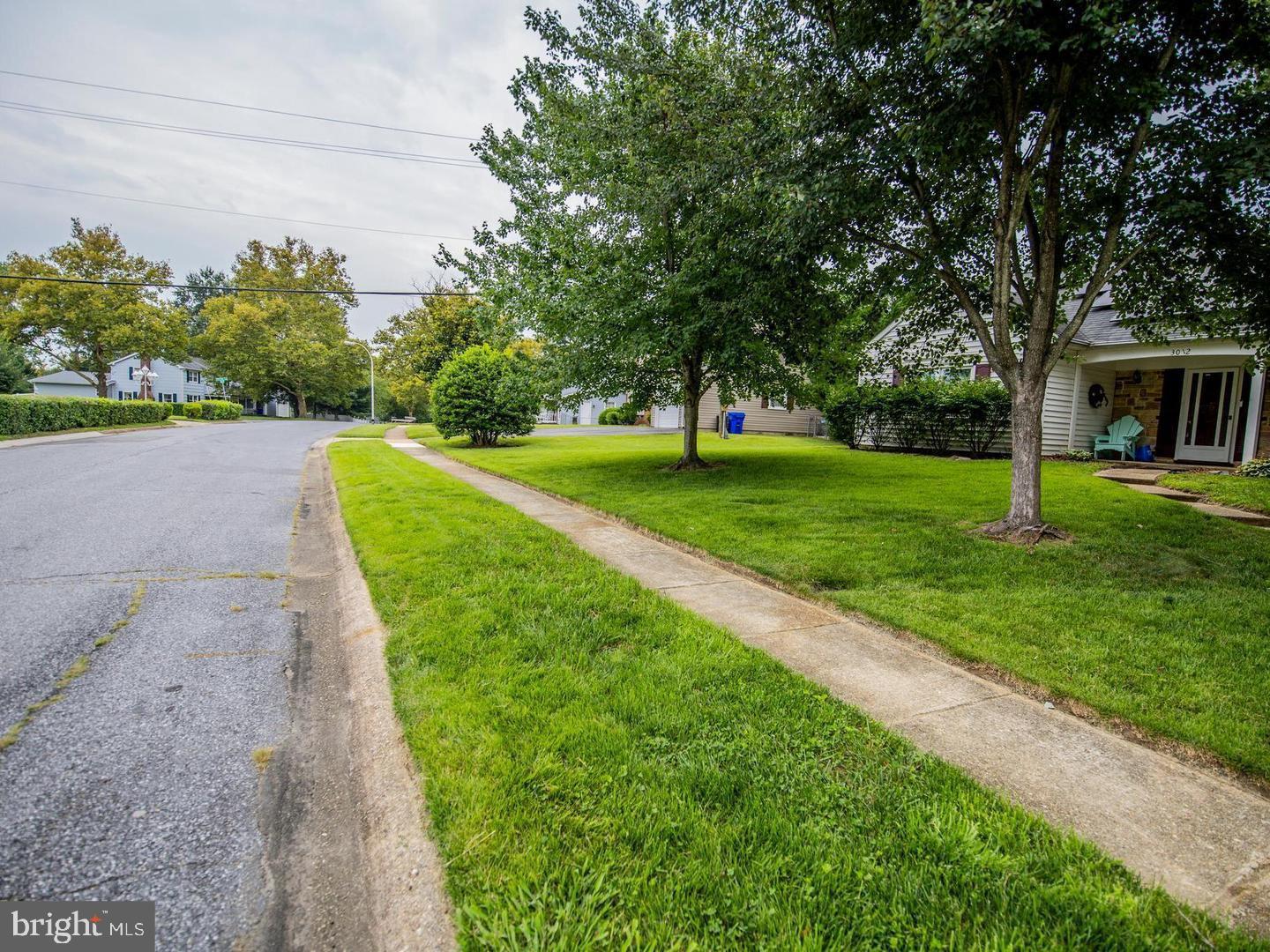 SOMERSET AT BELAIR - Residential