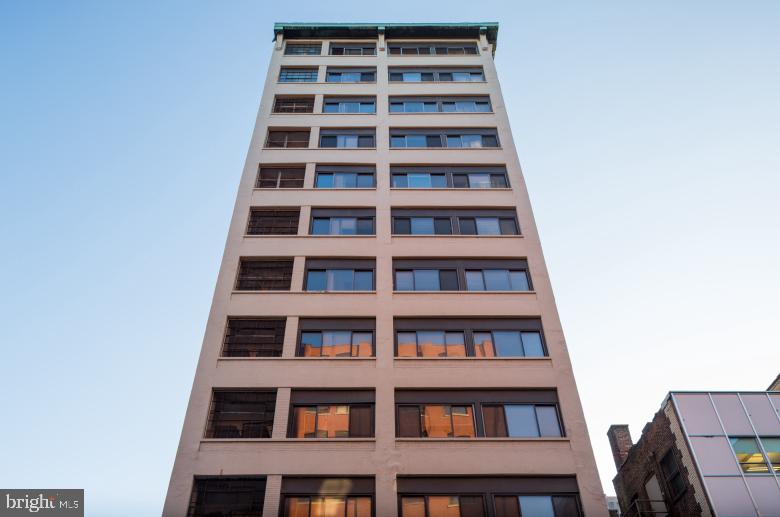 CENTER CITY - Residential Lease