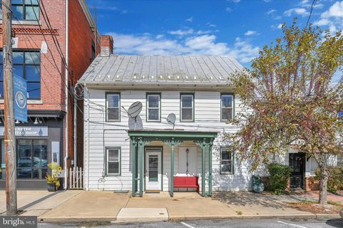 15 W MARKET STREET JONESTOWN PA 17038