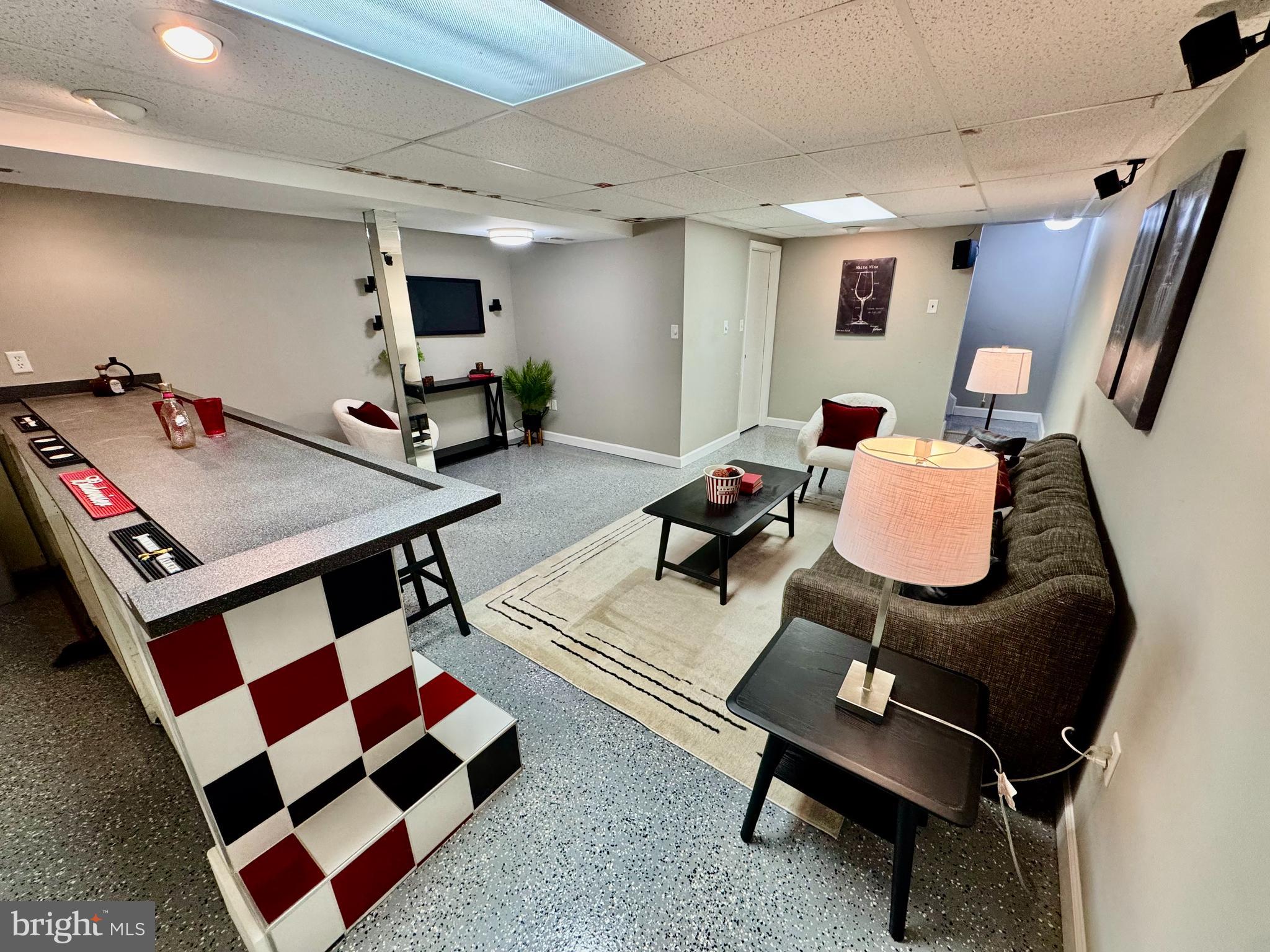 ELBRIDGE ESTATES - Residential