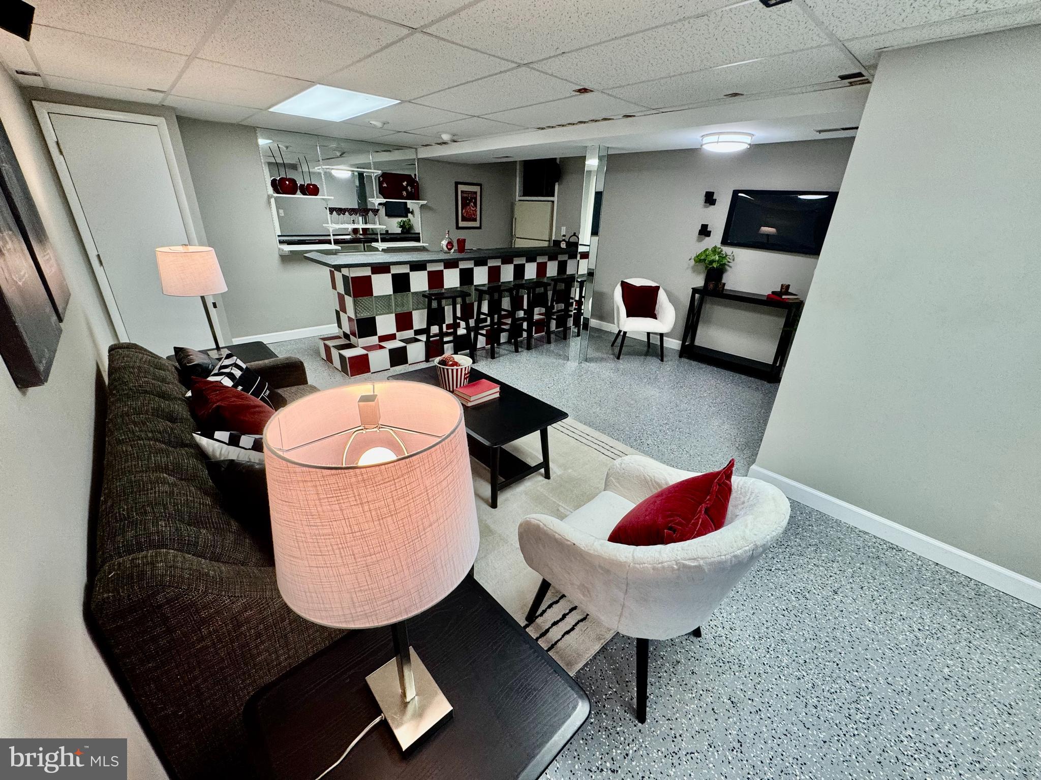 ELBRIDGE ESTATES - Residential