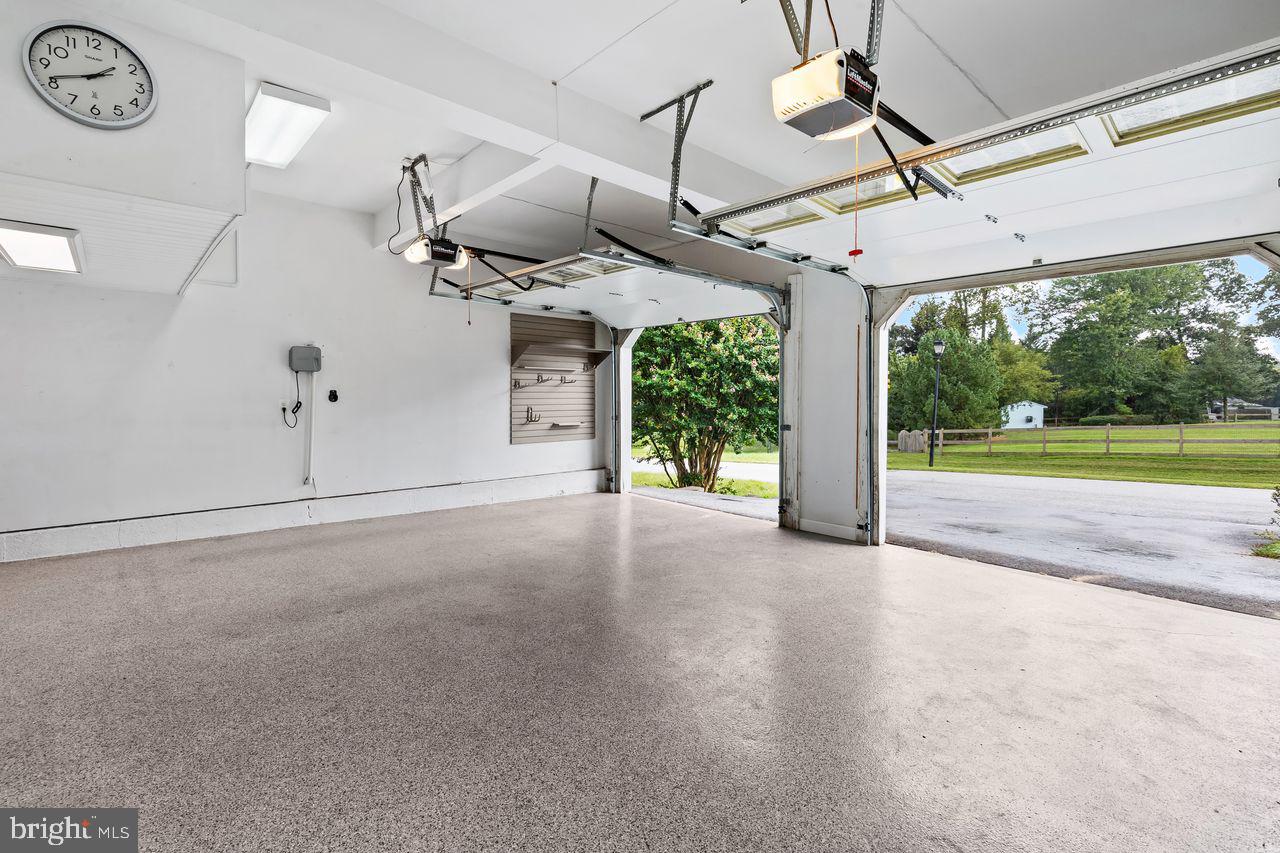 ELBRIDGE ESTATES - Residential