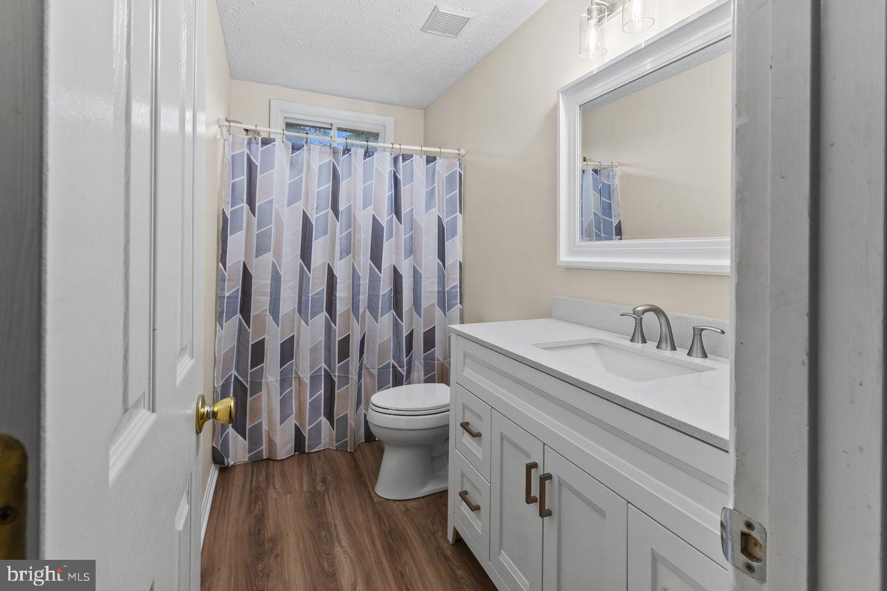 ELBRIDGE ESTATES - Residential