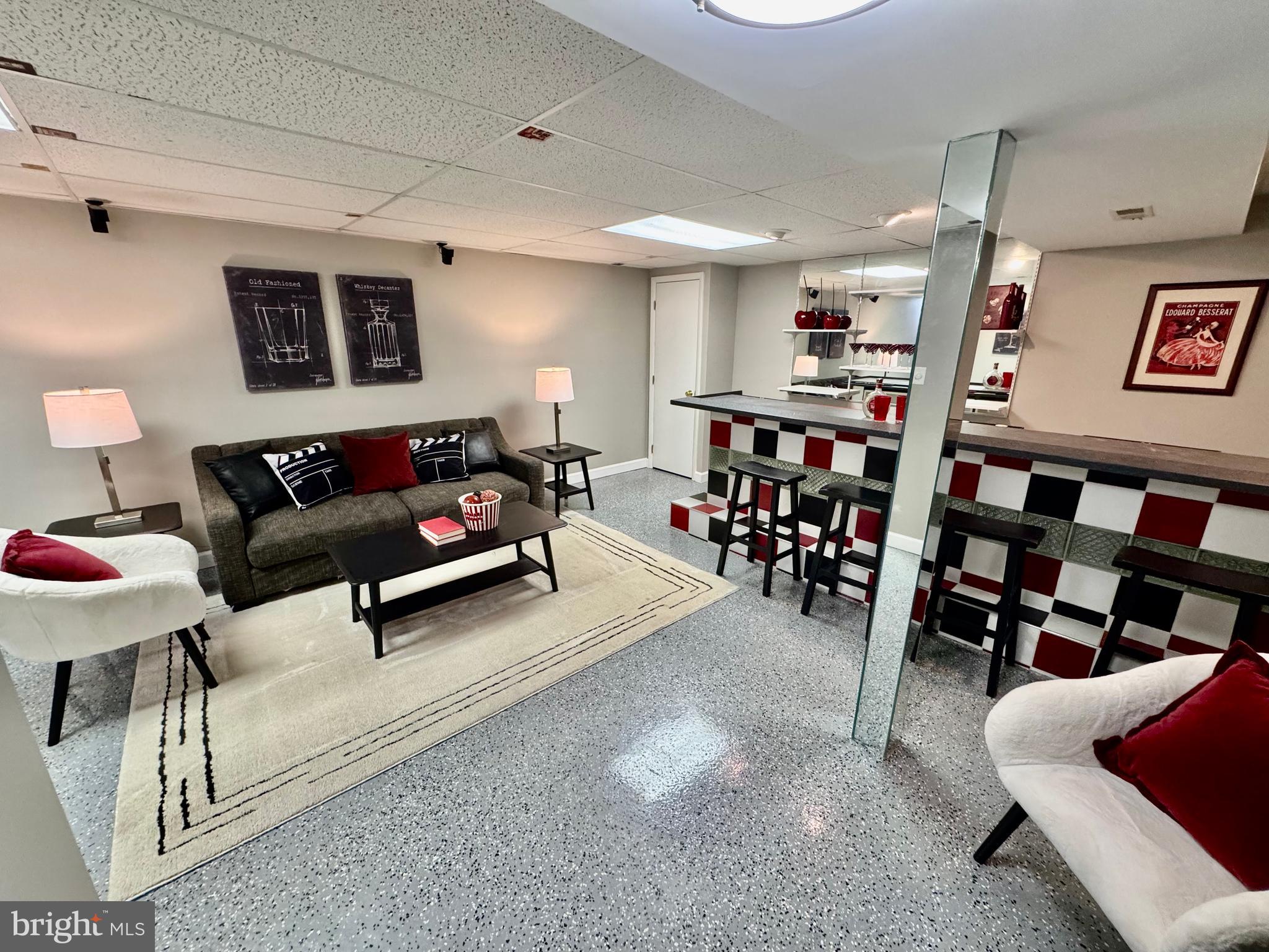 ELBRIDGE ESTATES - Residential