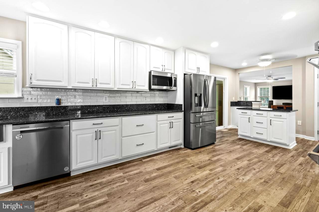 ELBRIDGE ESTATES - Residential