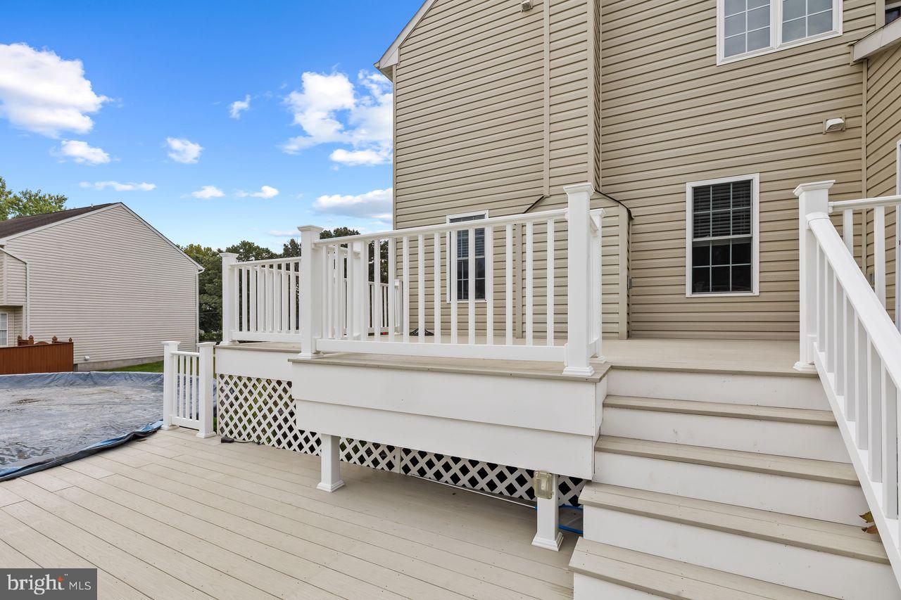 ELBRIDGE ESTATES - Residential