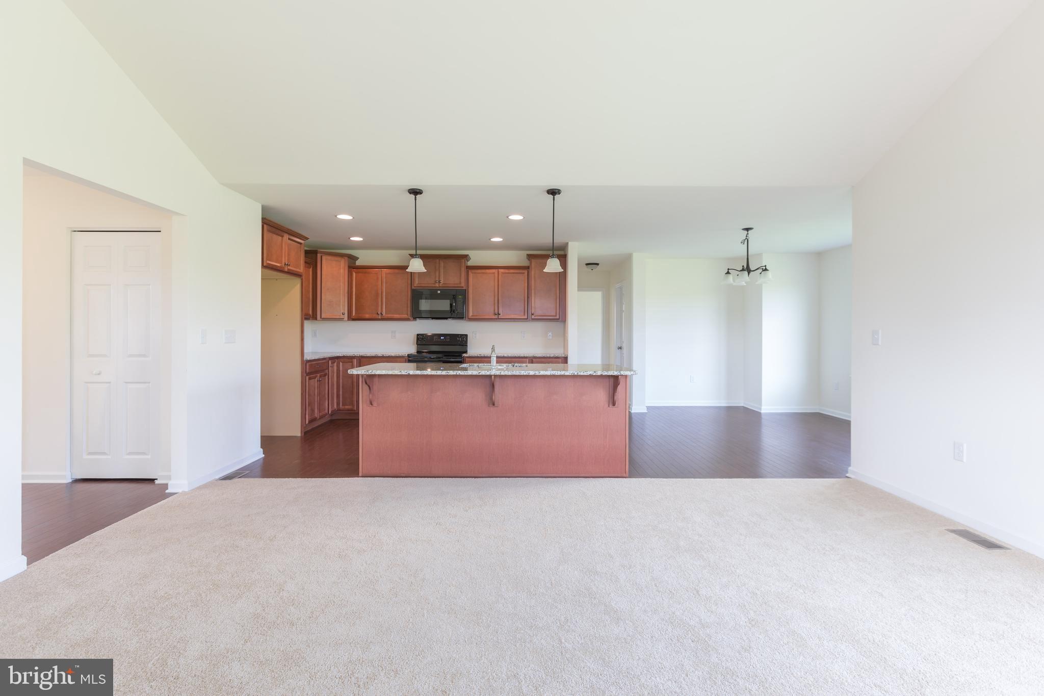 FARM LANE ESTATES - Residential