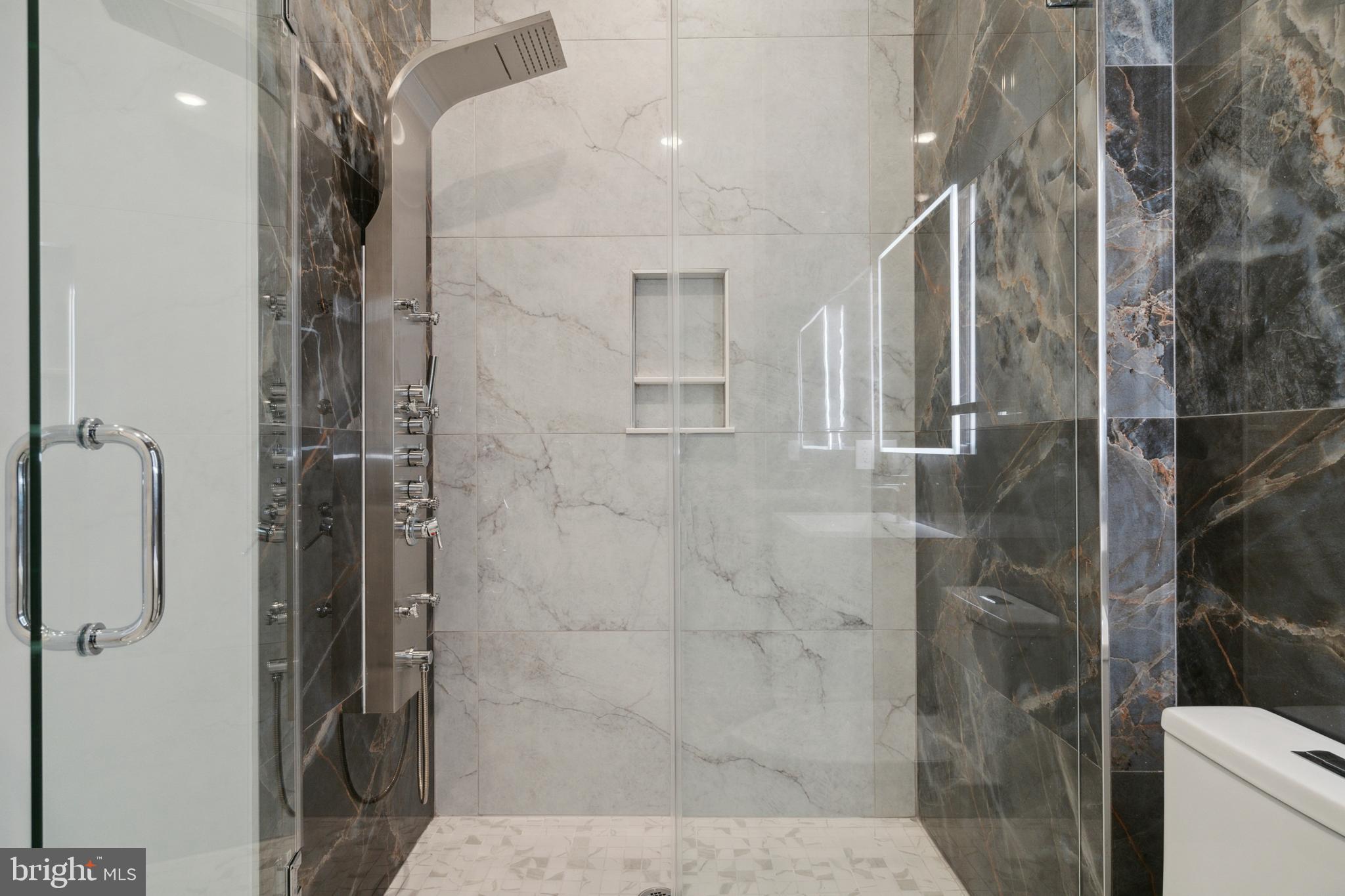 POINT BREEZE - Residential Lease