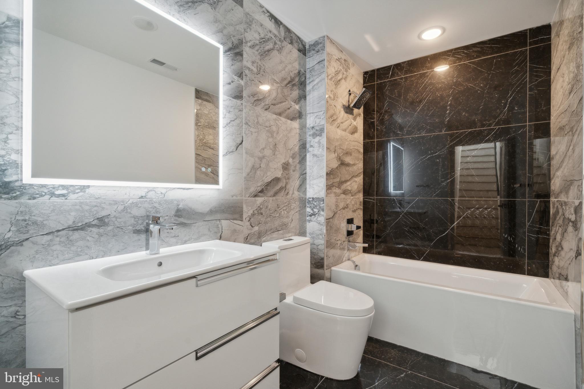 POINT BREEZE - Residential Lease