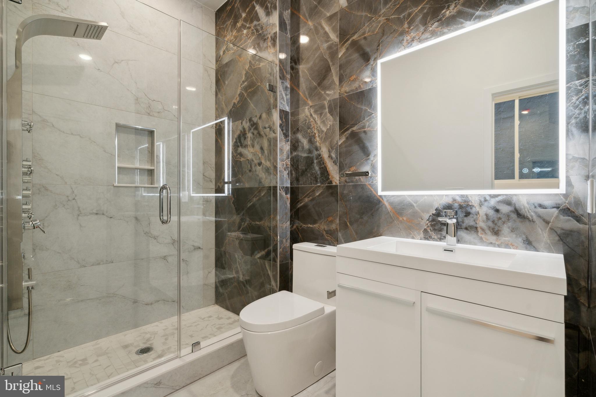 POINT BREEZE - Residential Lease