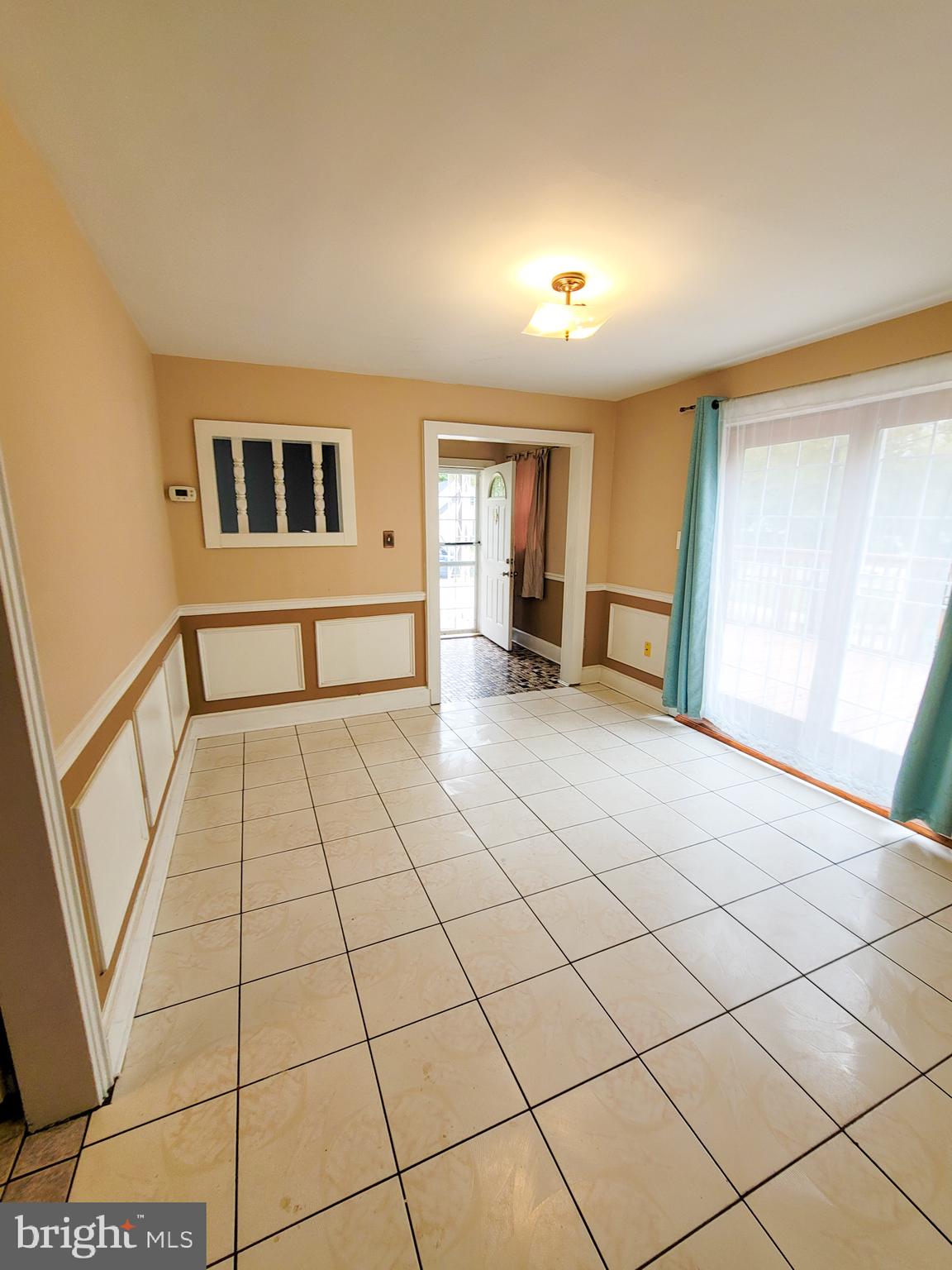 RADIANT VALLEY - Residential Lease