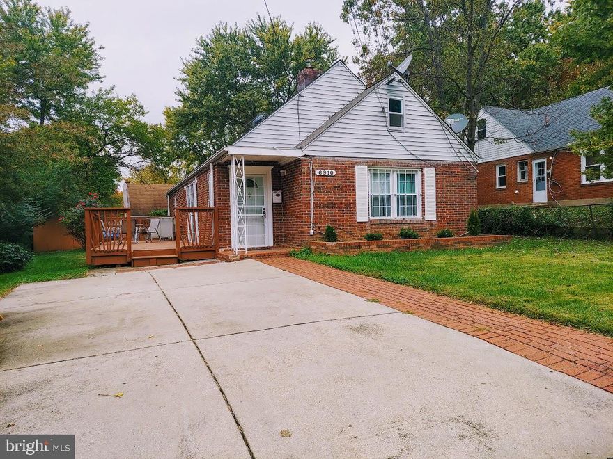 Cozy home located on a quiet street in the heart of Hyattsville!  This cottage-style home features 2 bedrooms on the main level and an attic loft-bedroom that is very spacious and equipped with wall heating and cooling systems with remotes! Main level ceramic tiled floors for easy cleaning, washer, and dryer also on the main level.  Dining room with exit to huge deck.  Large back yard with storage shed and 2 to 4 car driveway pad.   Just off 450/Annapolis Rd, Close to shopping, Rte 50 to Annapolis,  295 to DC & 495 to VA or Baltimore.  Qualifying income 78K
NO PETS
NO SMOKING IN UNIT
MIN. CREDIT SCORE 585