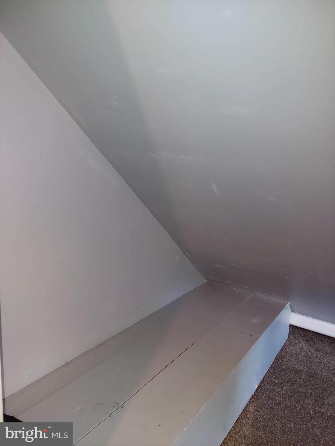 RADIANT VALLEY - Residential Lease