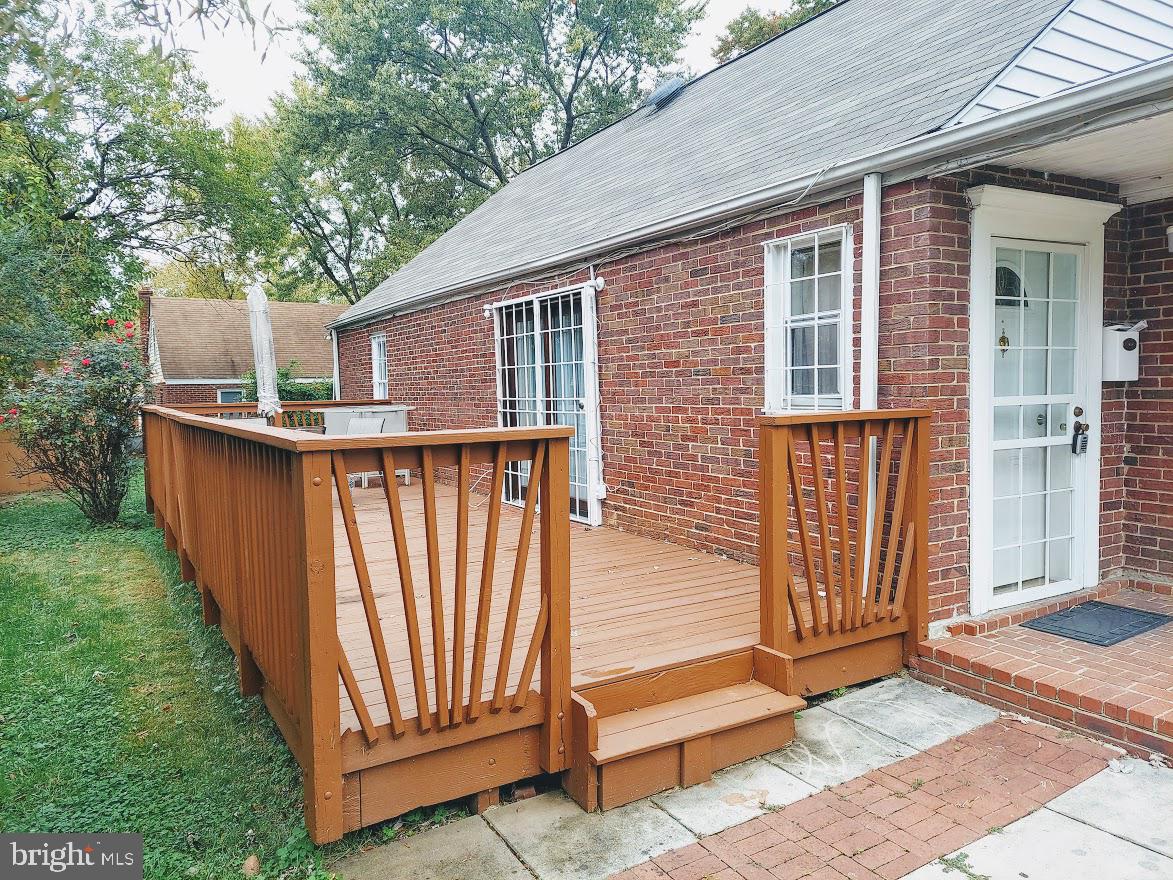 RADIANT VALLEY - Residential Lease