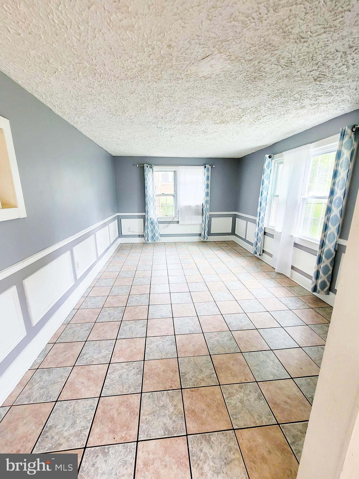 RADIANT VALLEY - Residential Lease