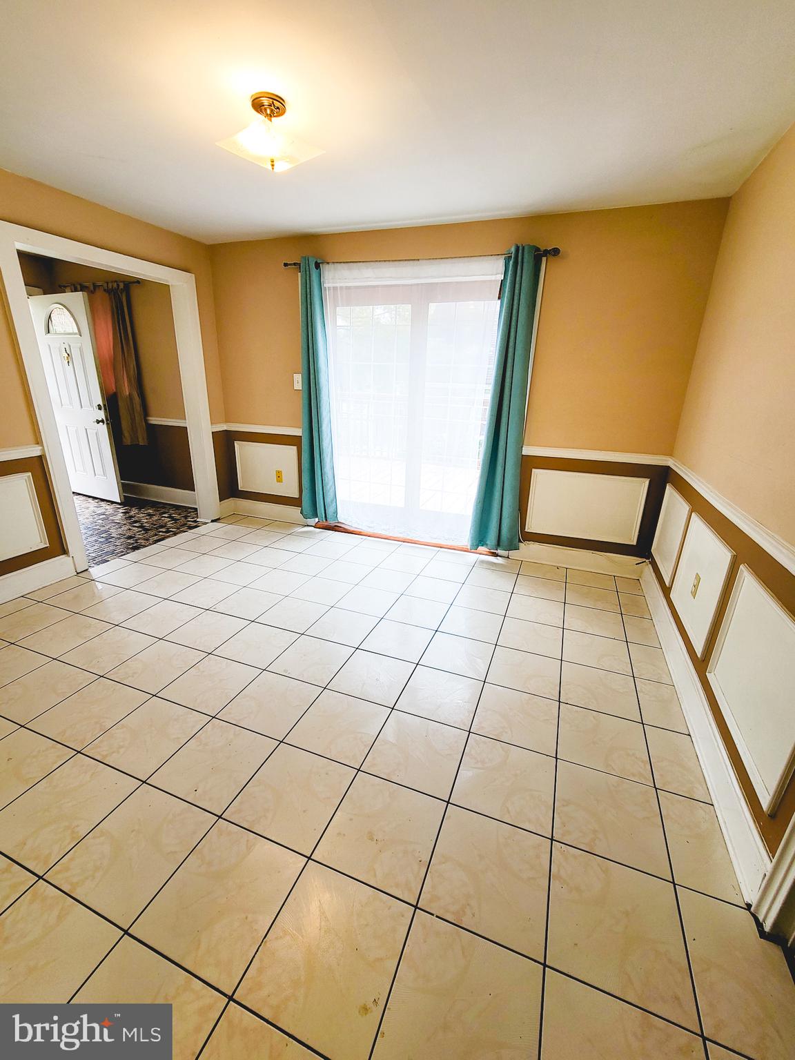 RADIANT VALLEY - Residential Lease