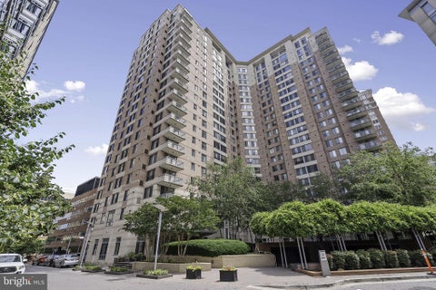 Condo For Rent - 851 N Glebe Road #1419<br/> ARLINGTON, VA 22203