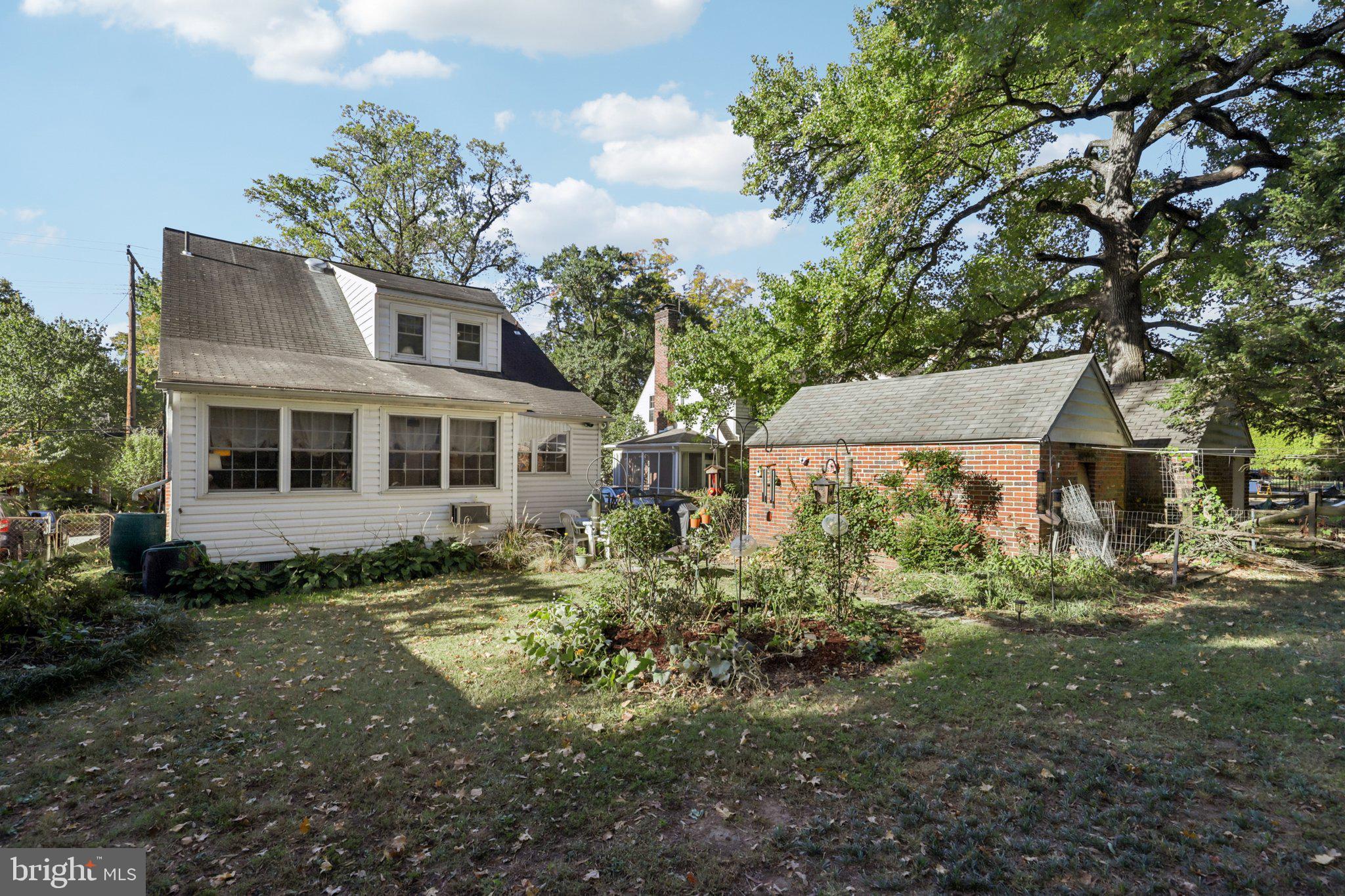 UNIVERSITY PARK - Residential