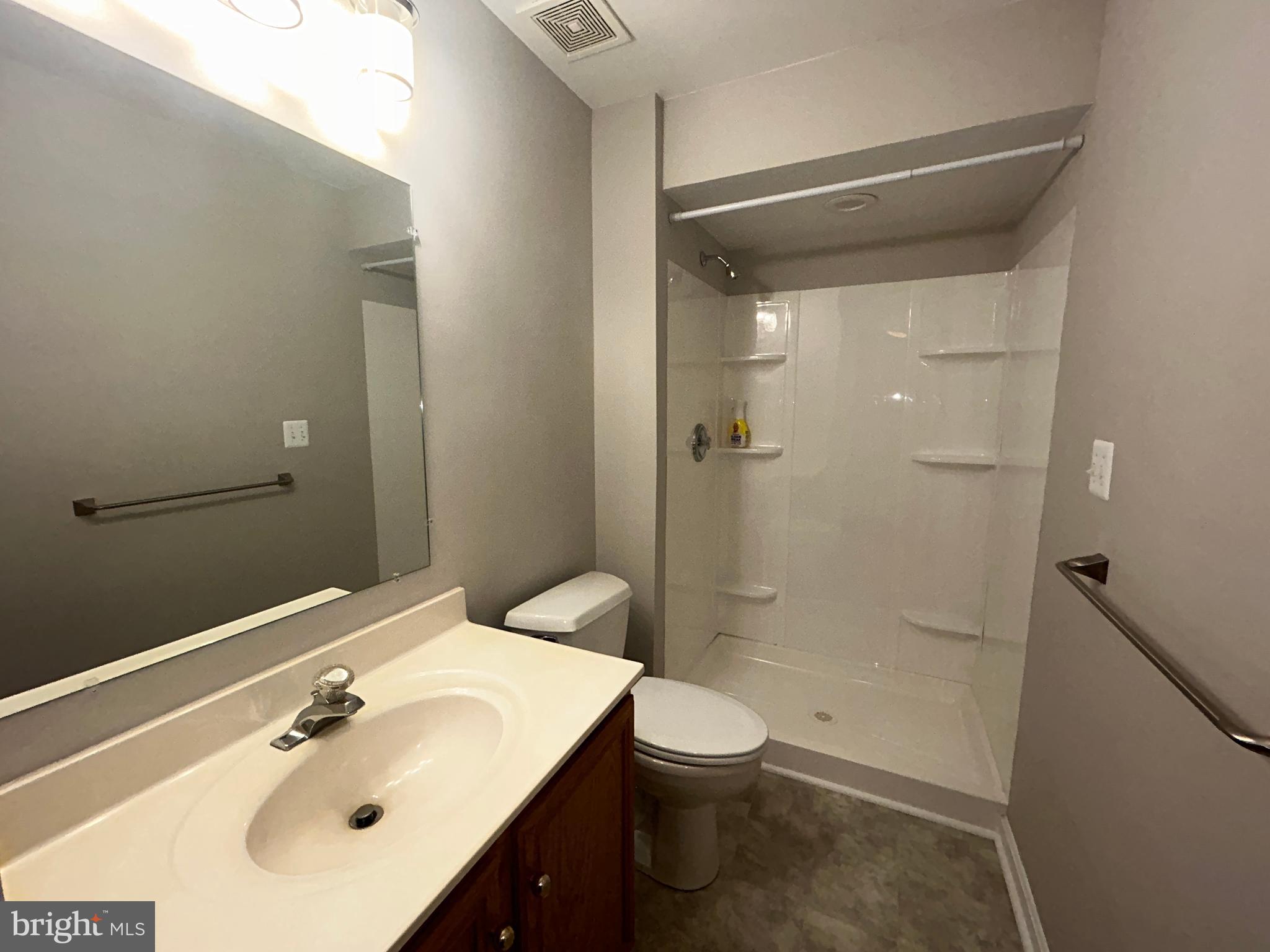 SENECA HARBOR - Residential