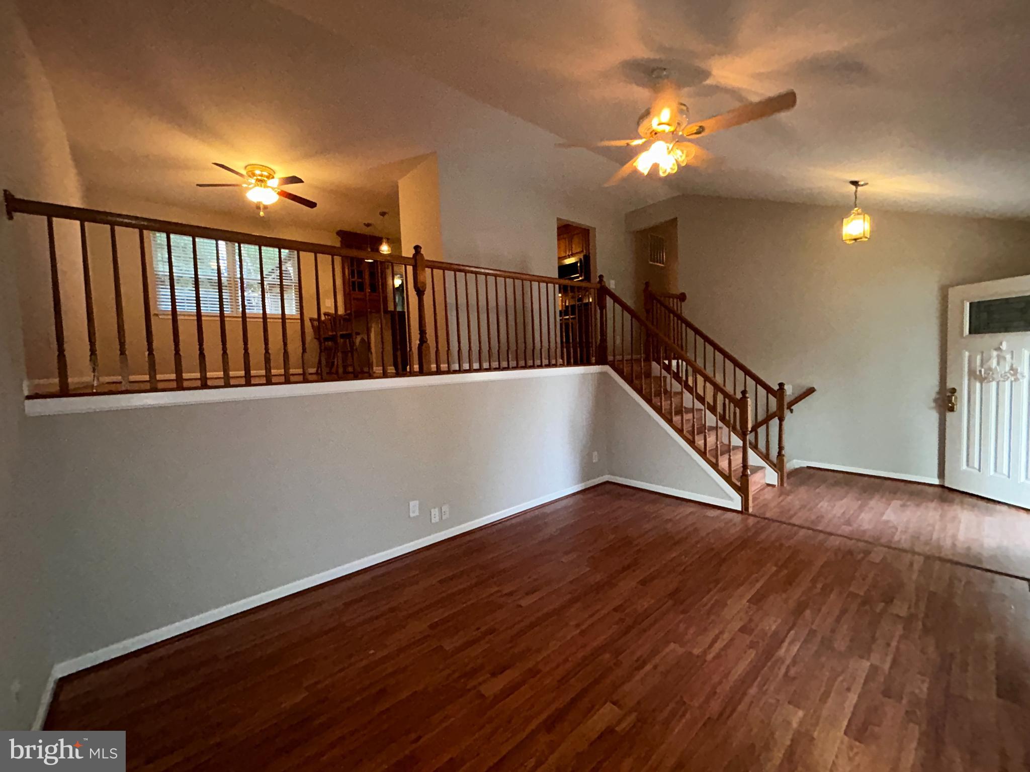 SENECA HARBOR - Residential