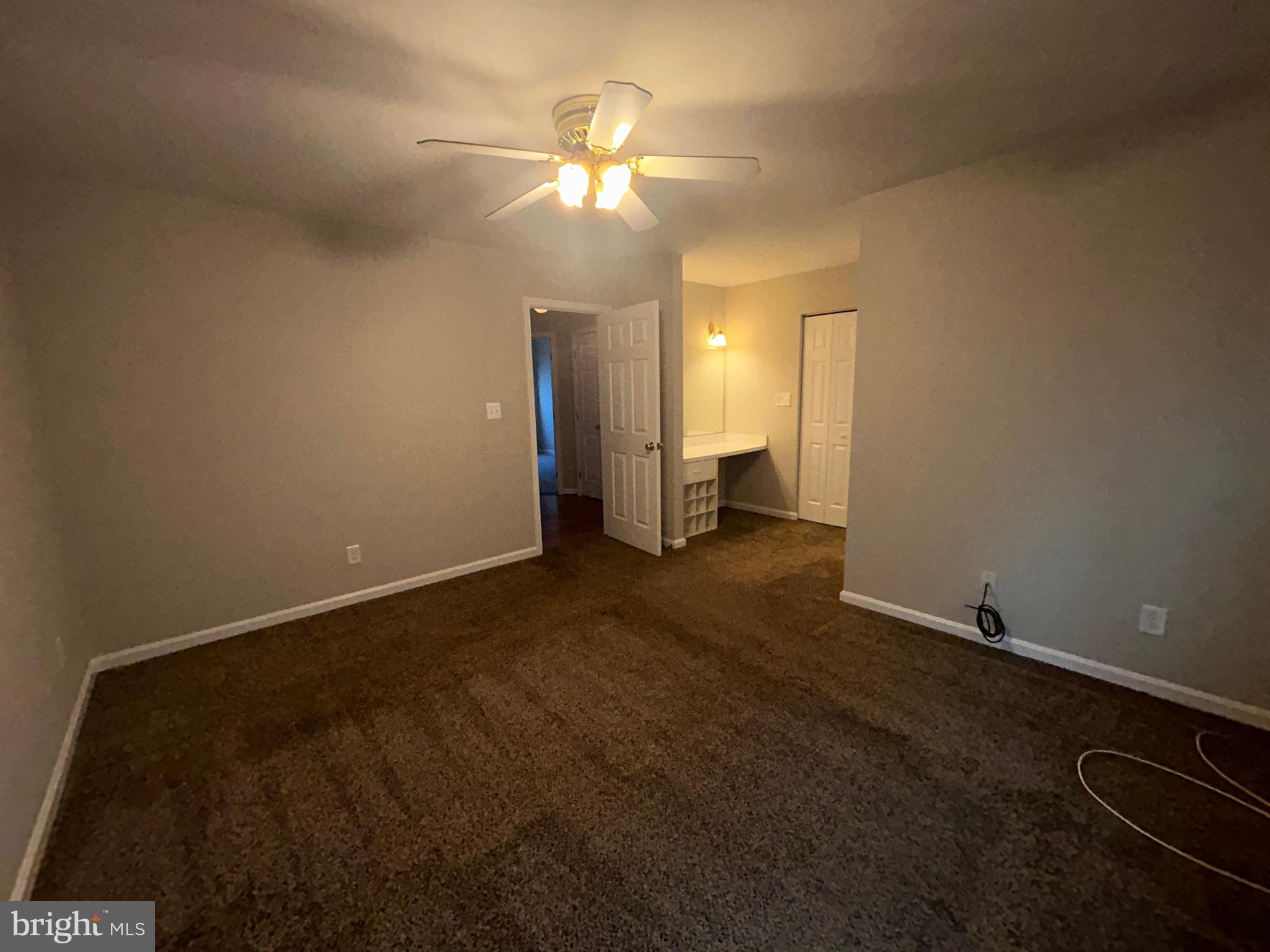 SENECA HARBOR - Residential