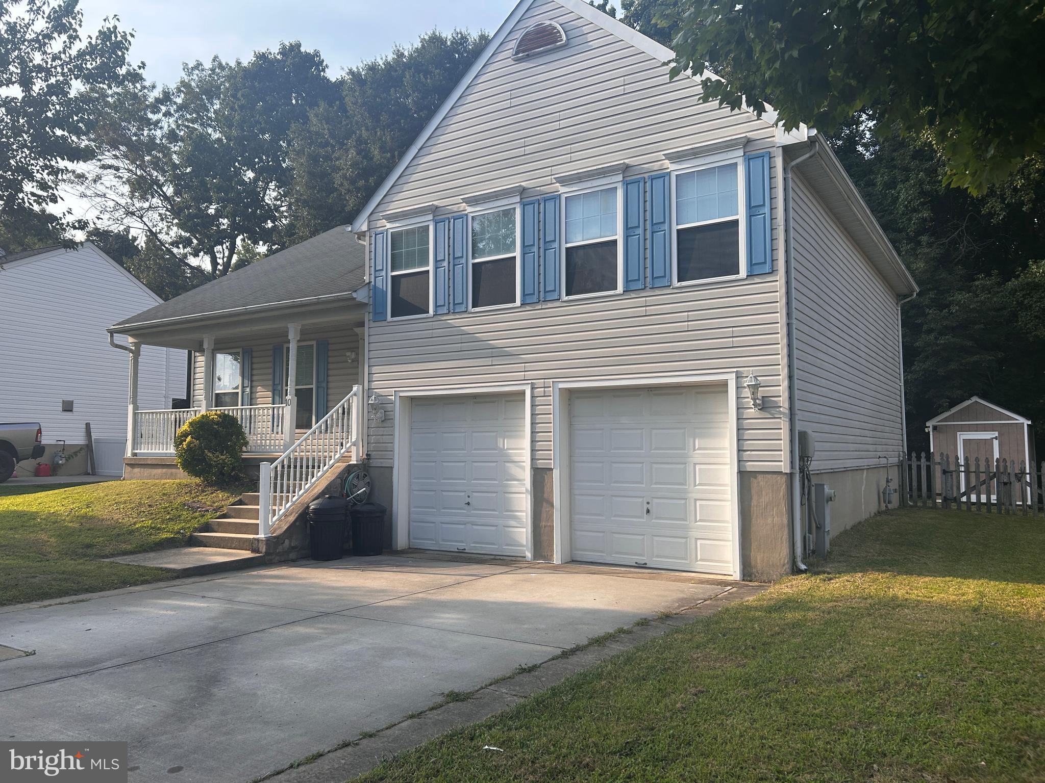 SENECA HARBOR - Residential