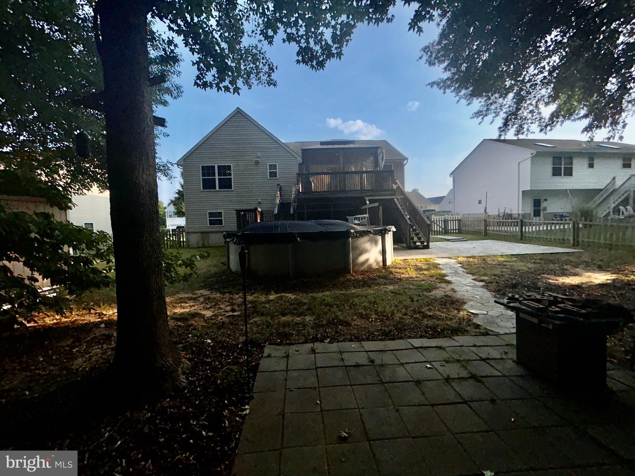 SENECA HARBOR - Residential