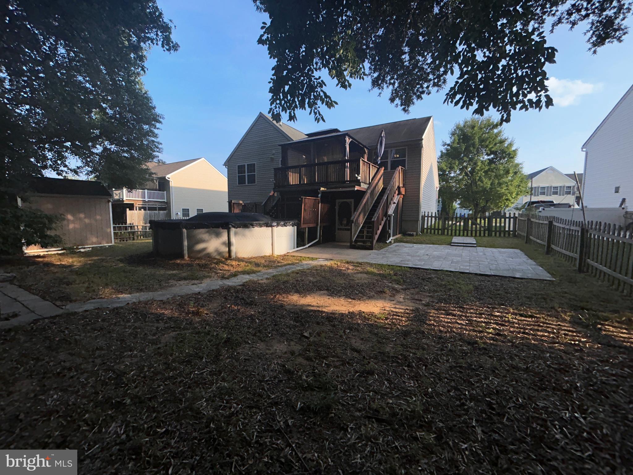 SENECA HARBOR - Residential