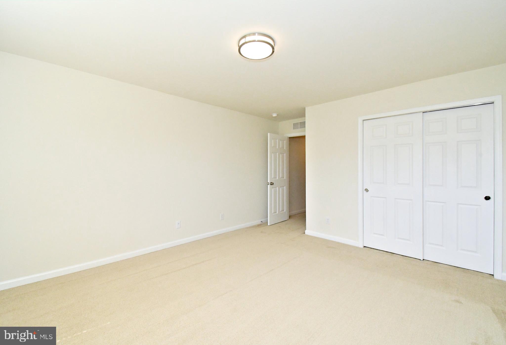 GWYNEDD PARK - Residential