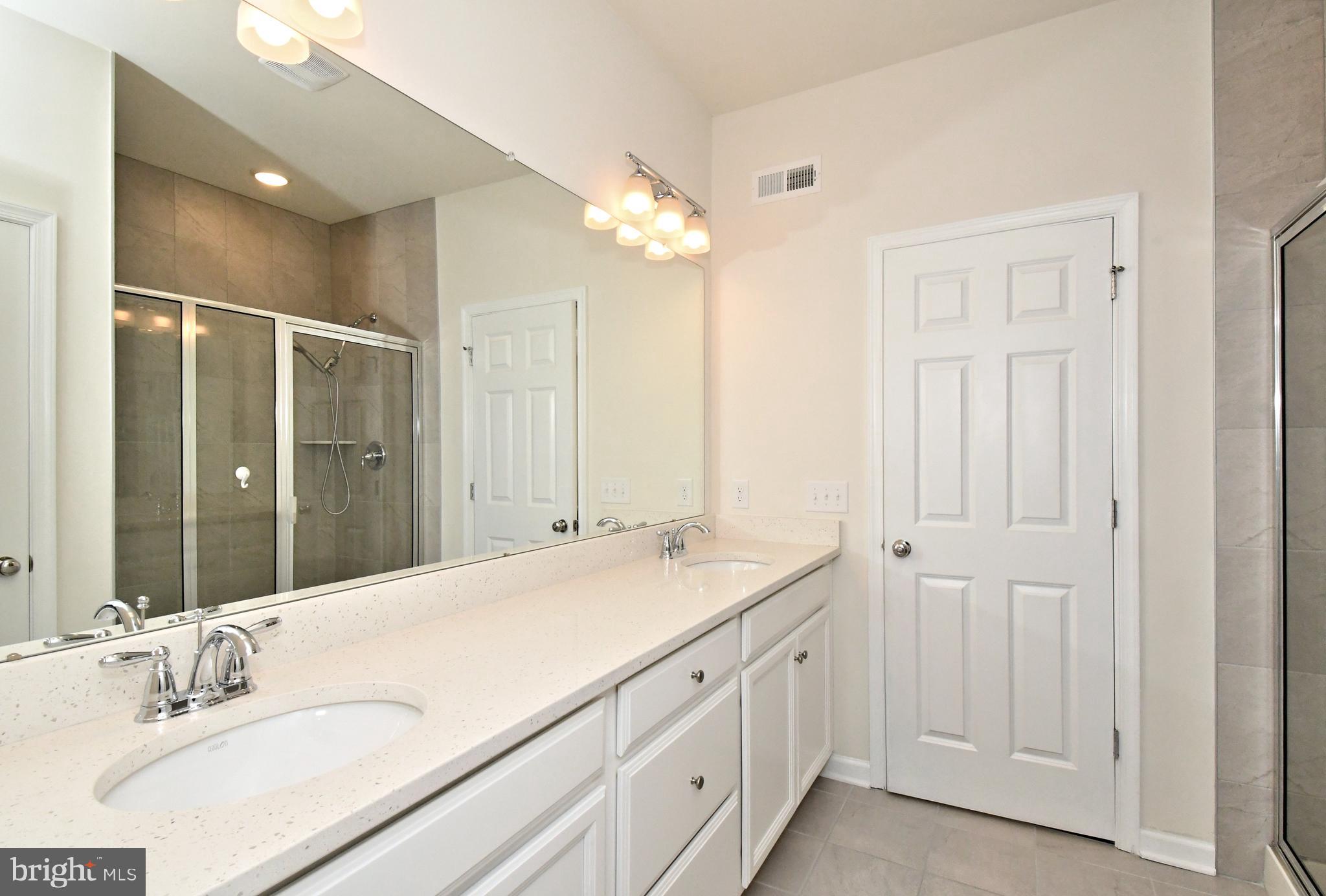 GWYNEDD PARK - Residential