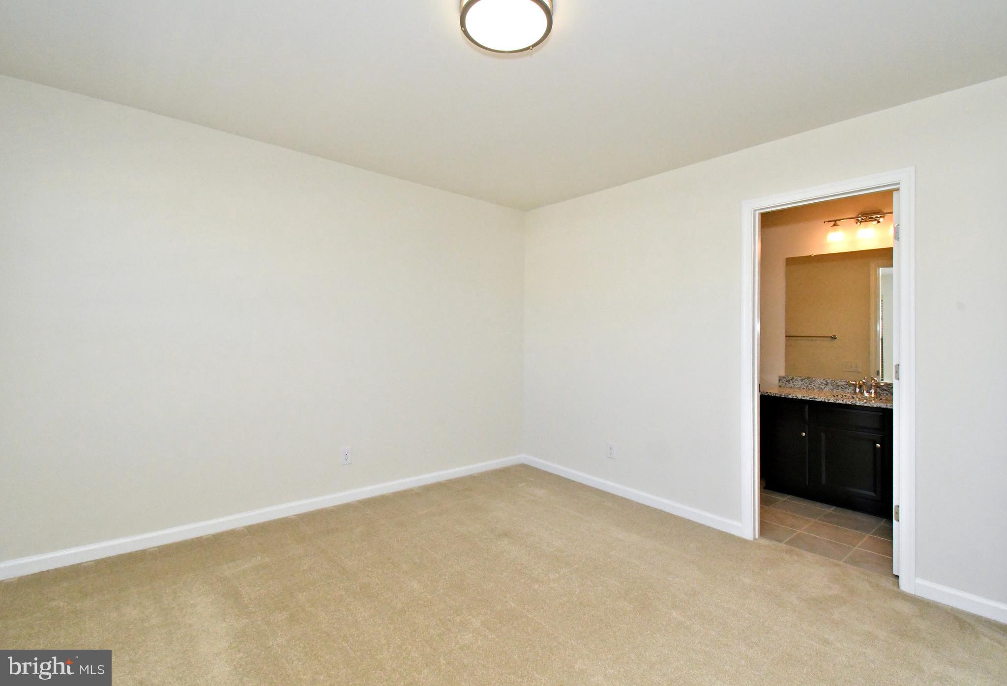 GWYNEDD PARK - Residential