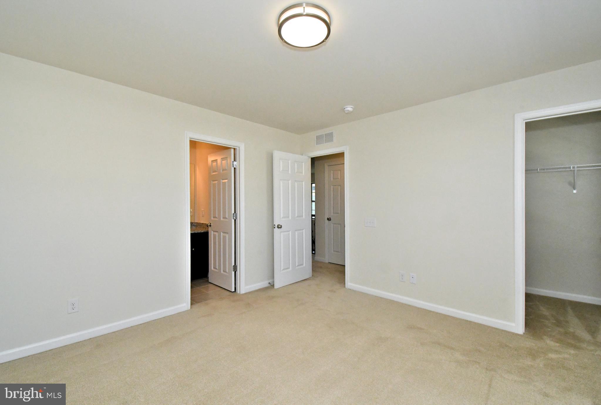 GWYNEDD PARK - Residential