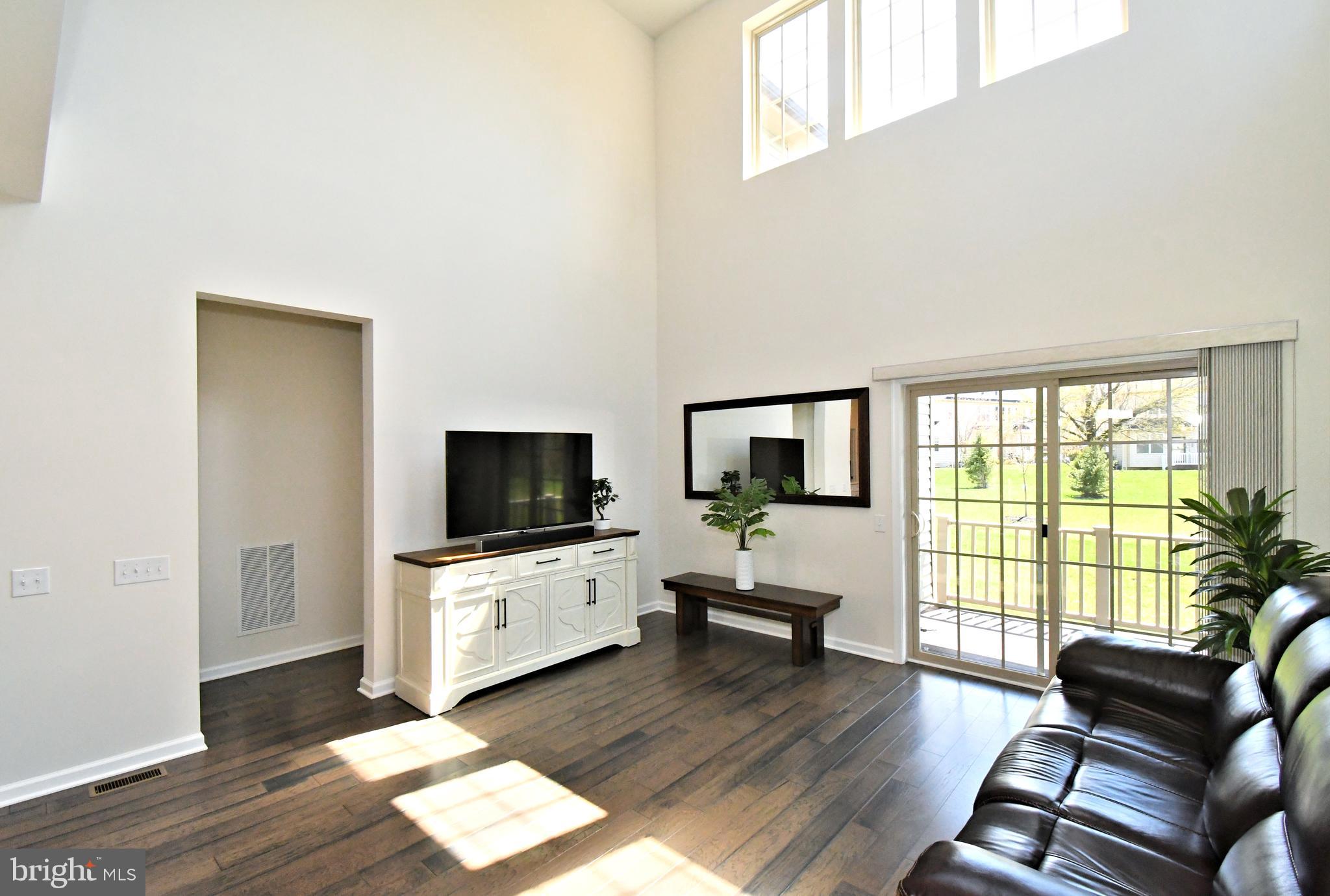 GWYNEDD PARK - Residential