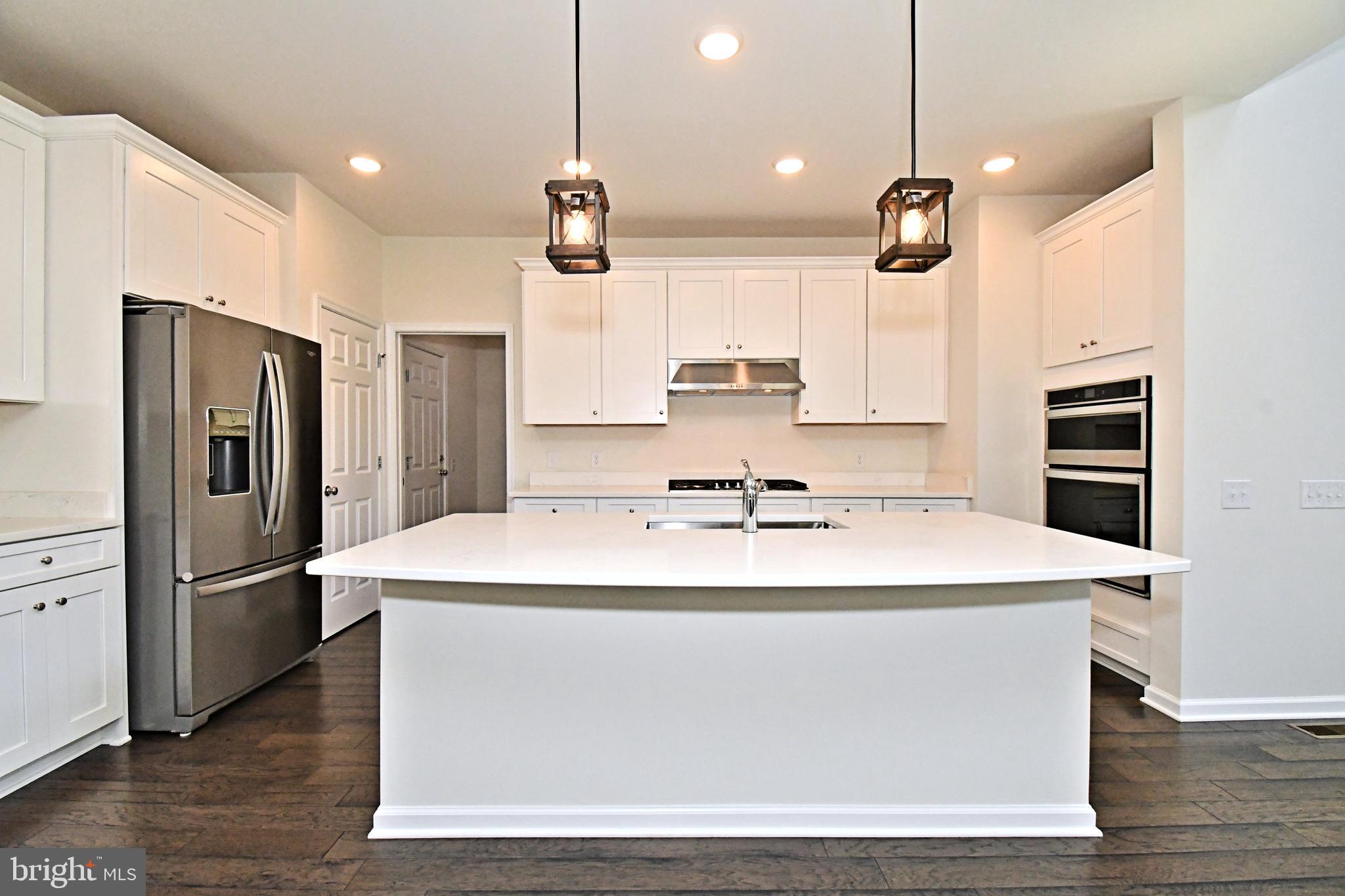 GWYNEDD PARK - Residential