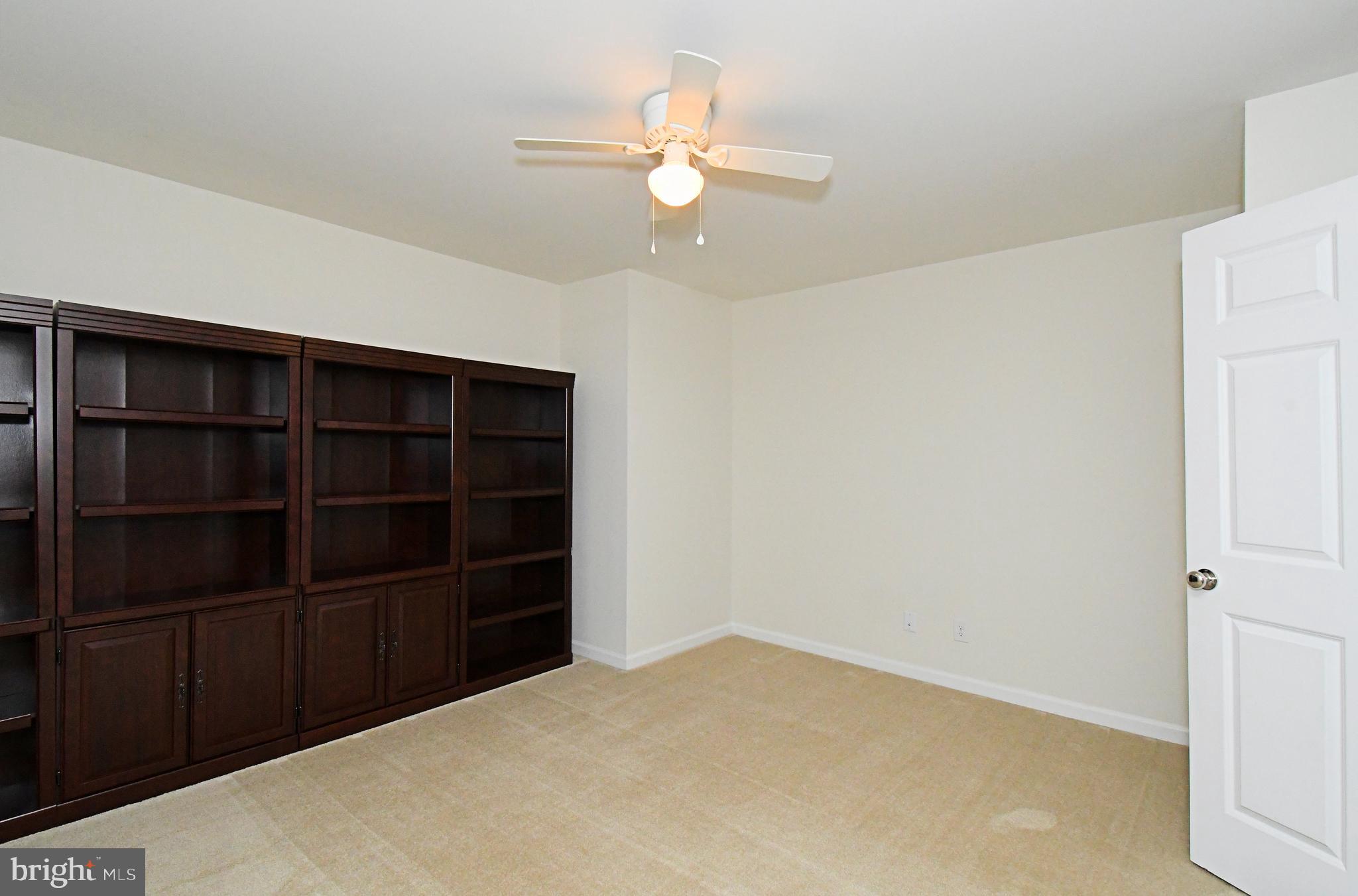 GWYNEDD PARK - Residential