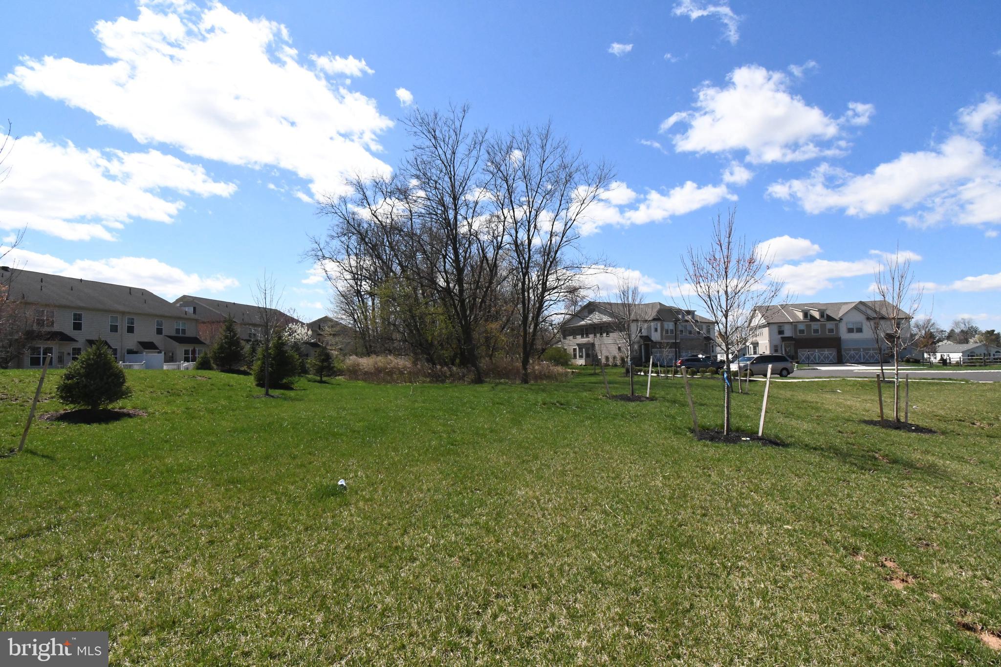 GWYNEDD PARK - Residential