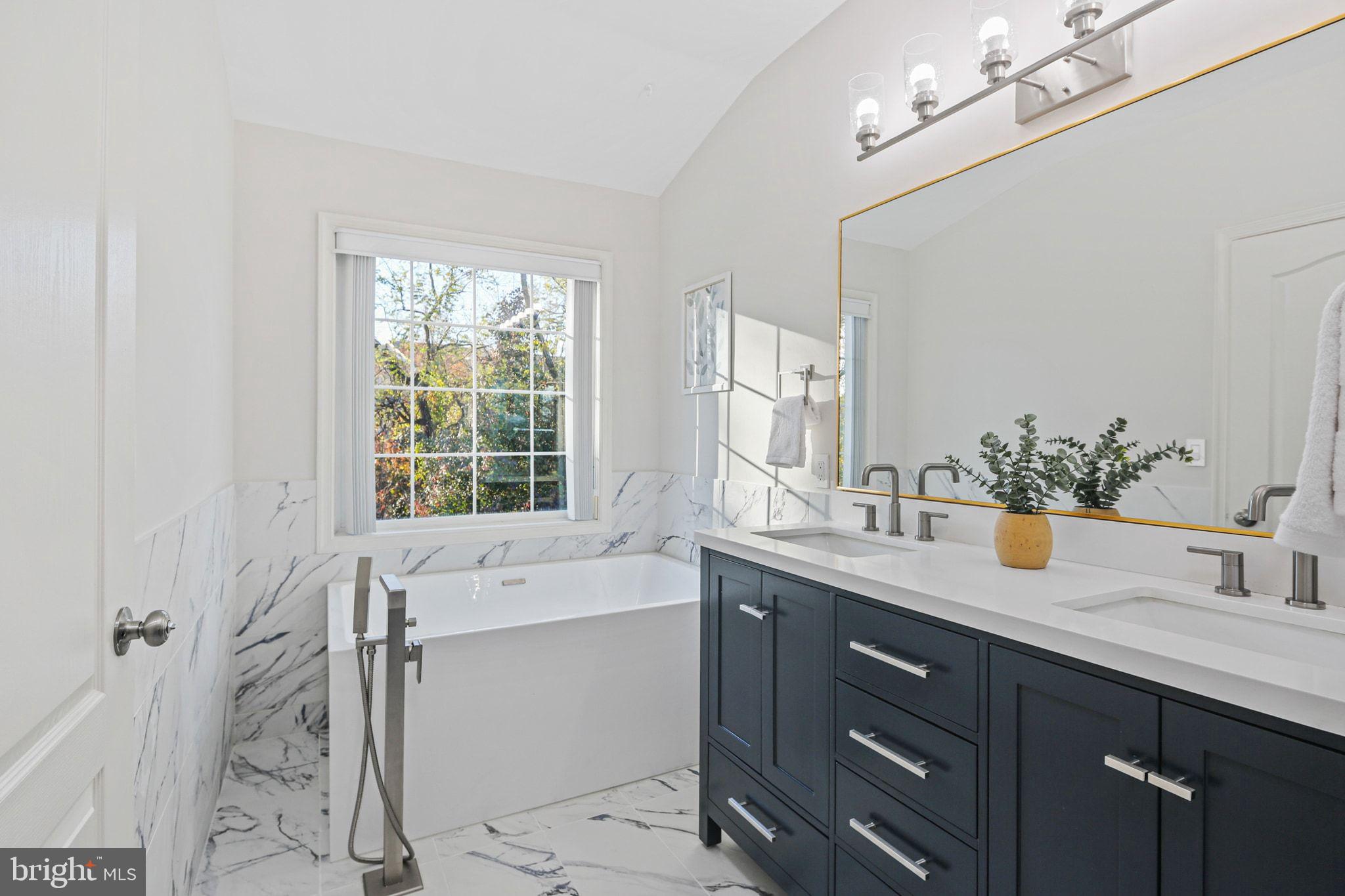 MDG CORPORATE CENTER - Residential