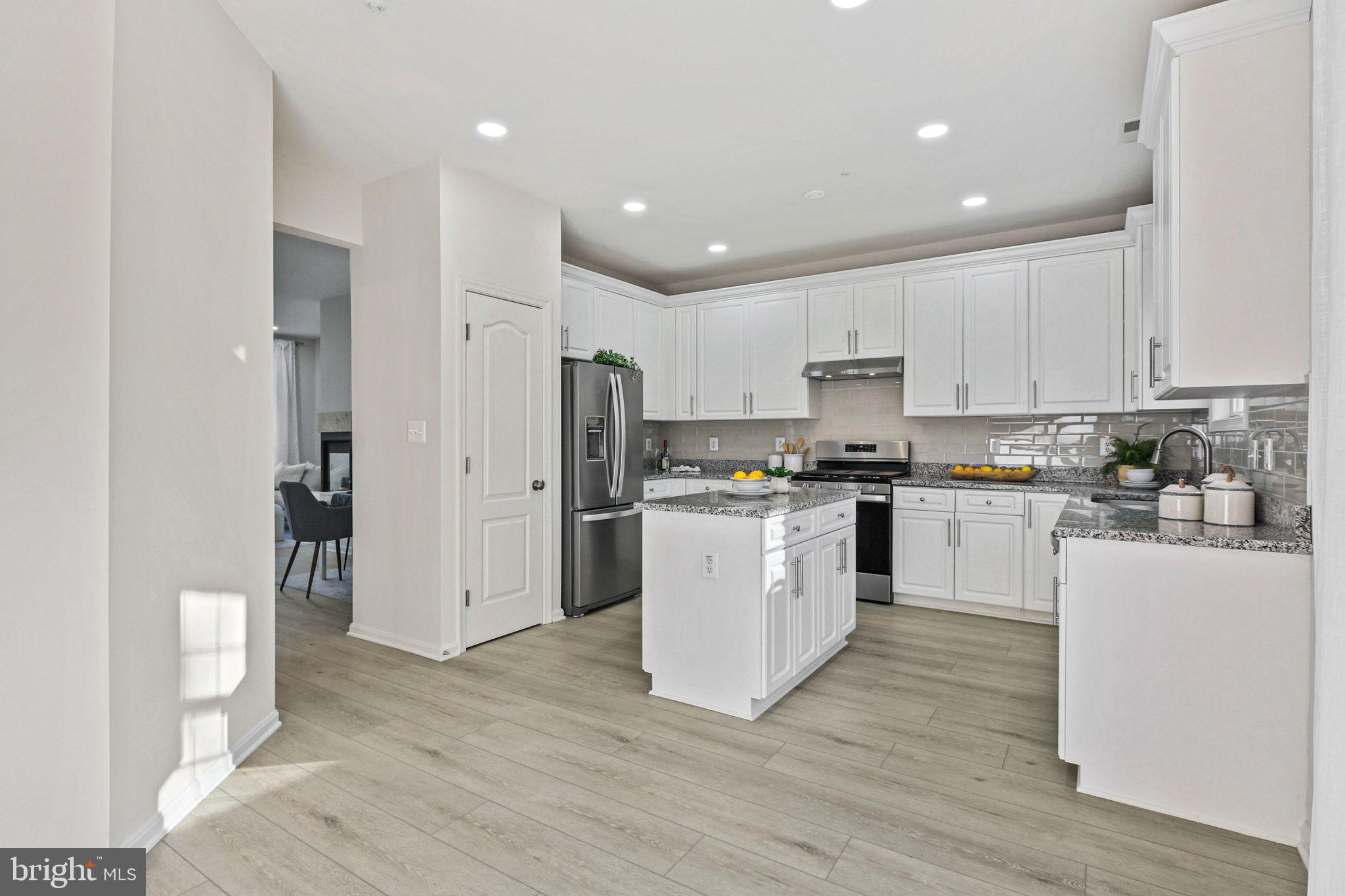 MDG CORPORATE CENTER - Residential