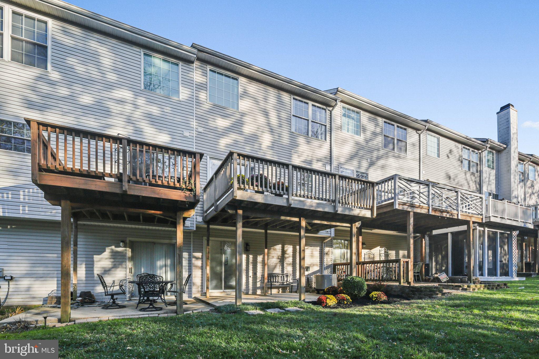 MDG CORPORATE CENTER - Residential