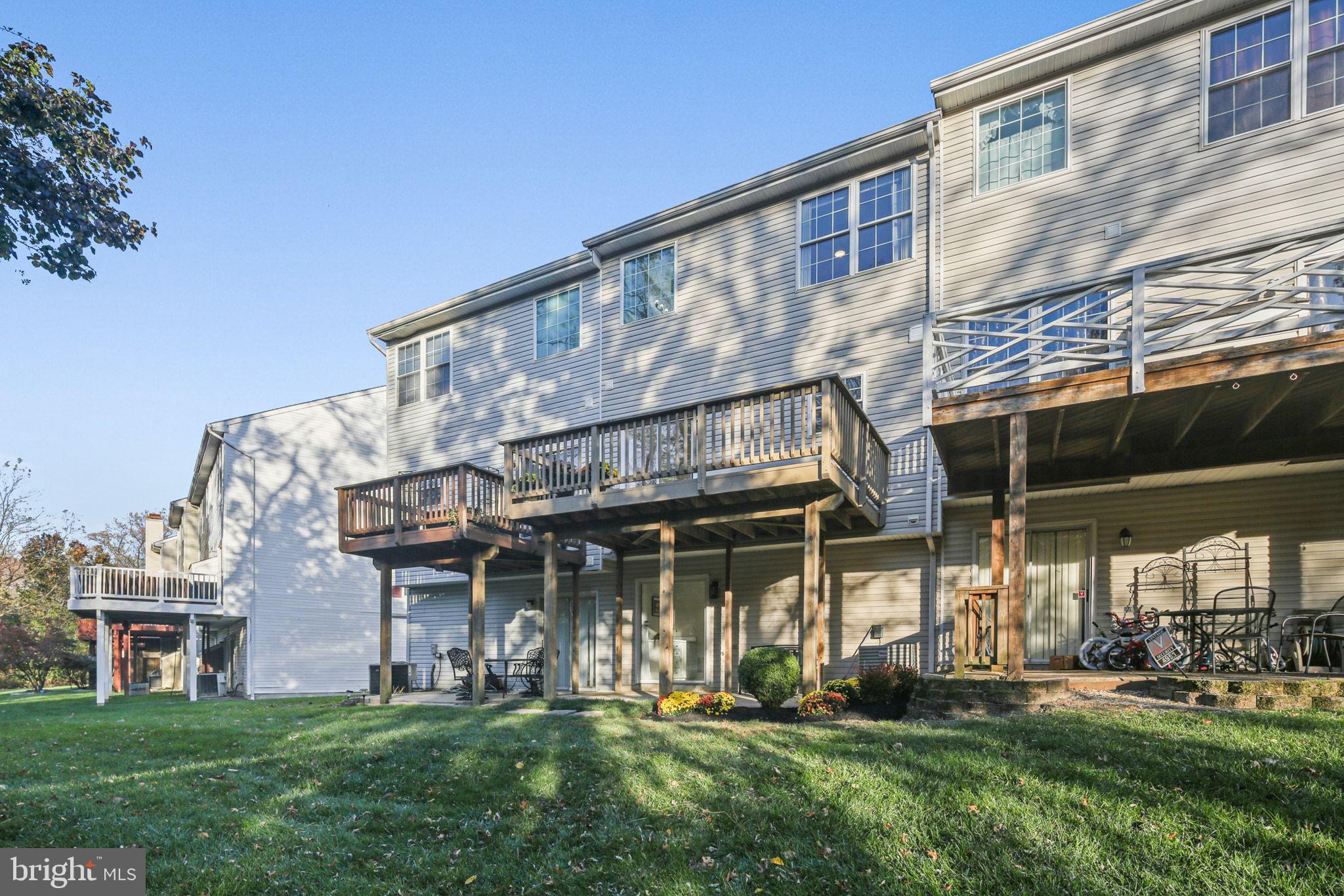 MDG CORPORATE CENTER - Residential