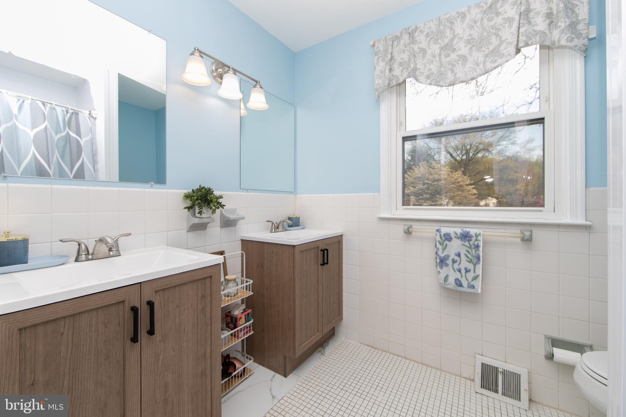 ROLLING GREEN - Residential