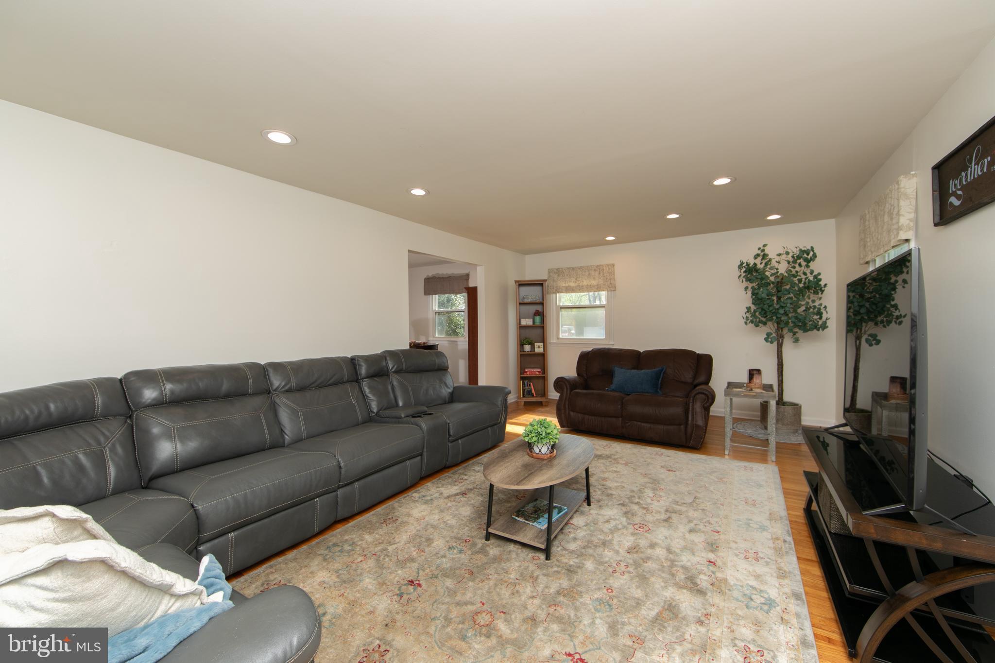 ROLLING GREEN - Residential