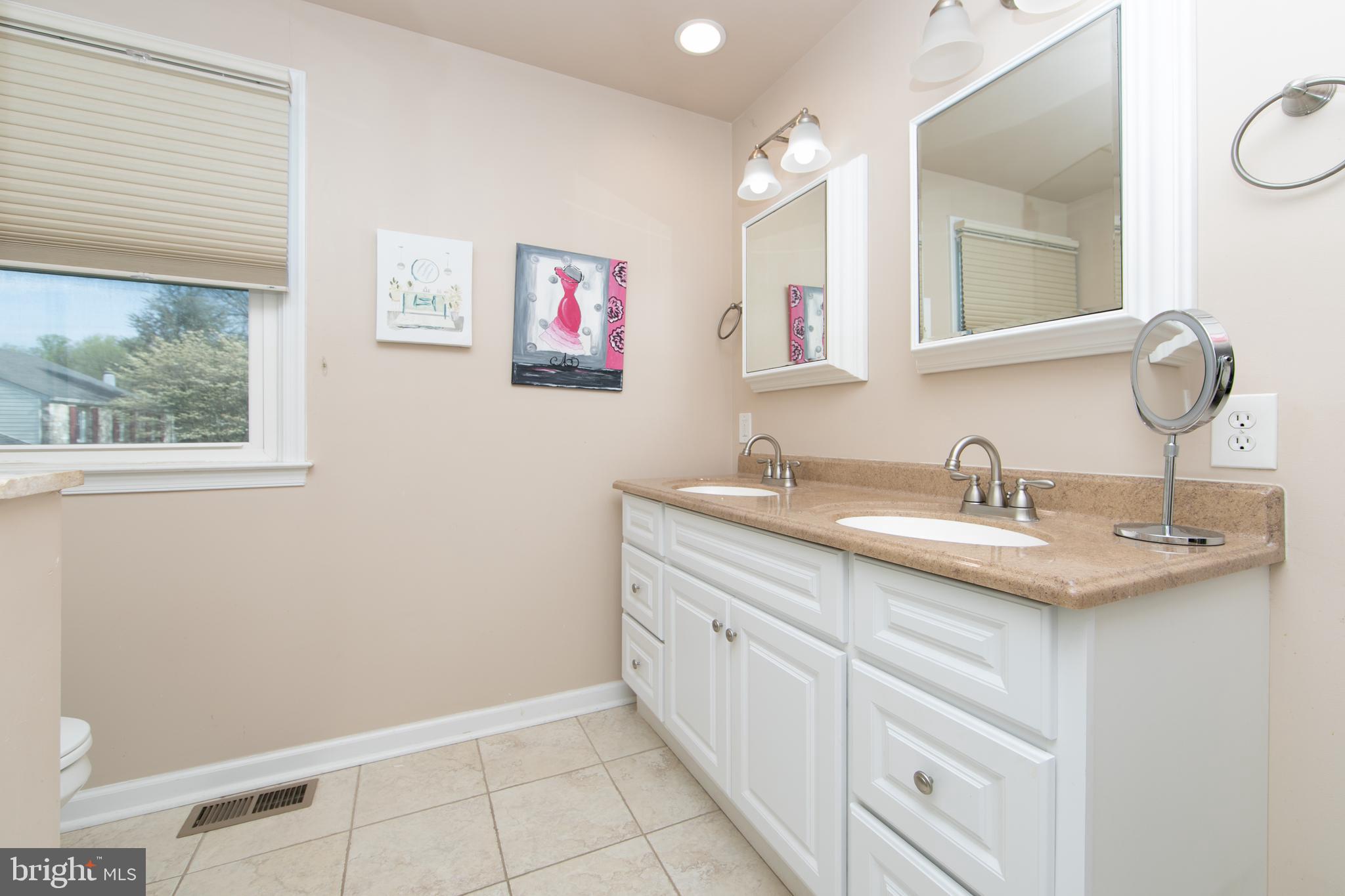 ROLLING GREEN - Residential