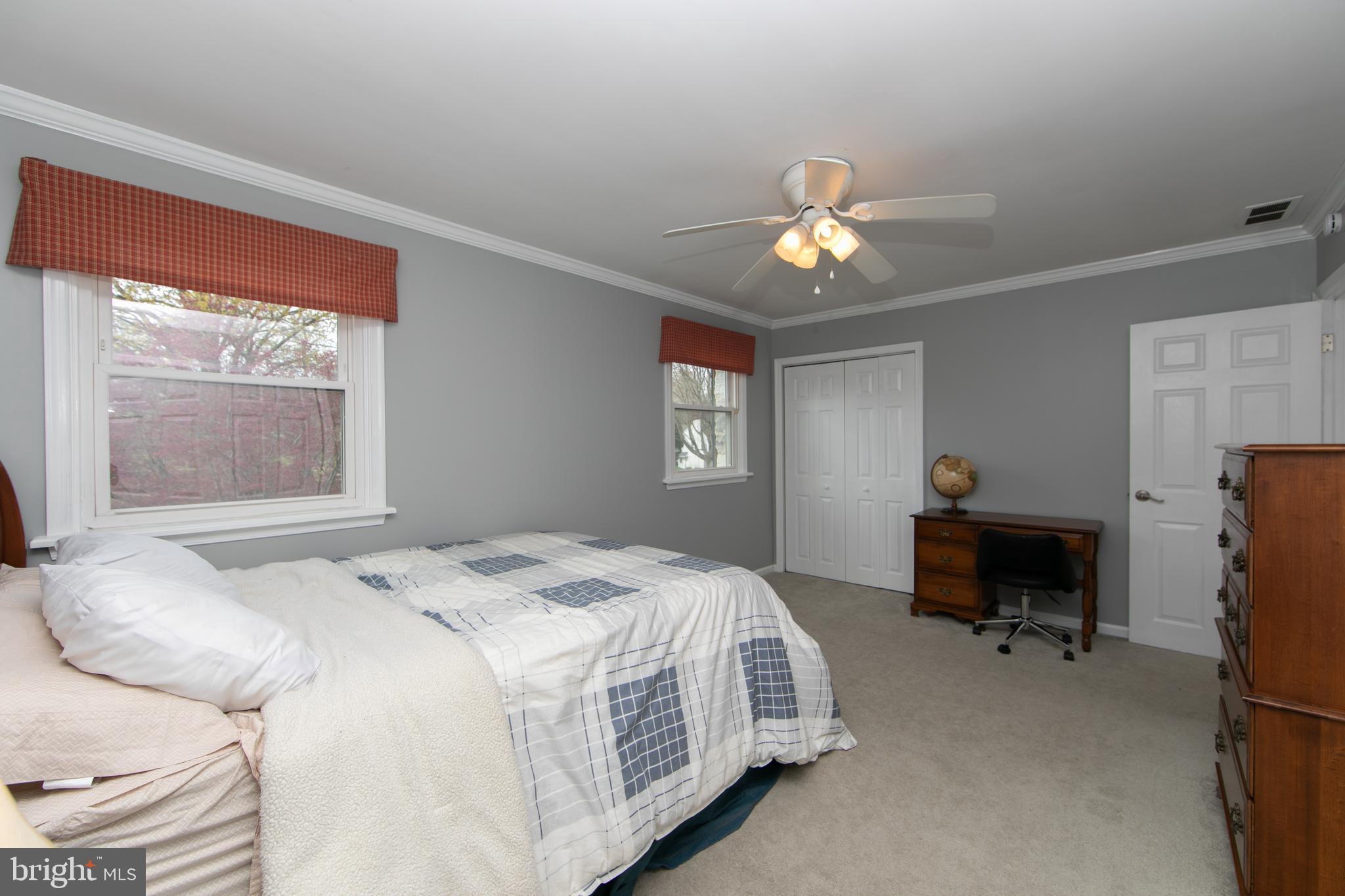 ROLLING GREEN - Residential