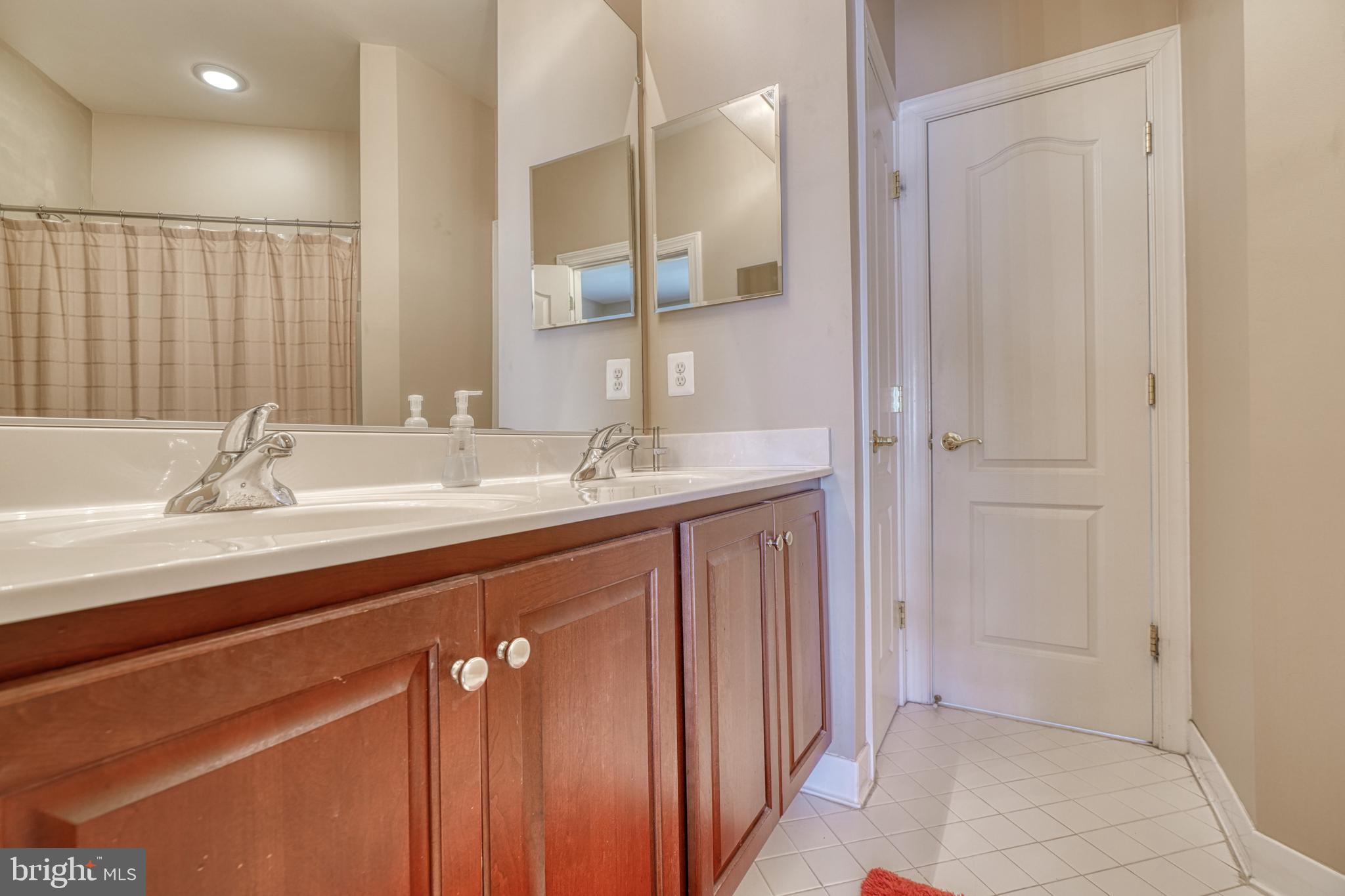 KINGSPORT - Residential